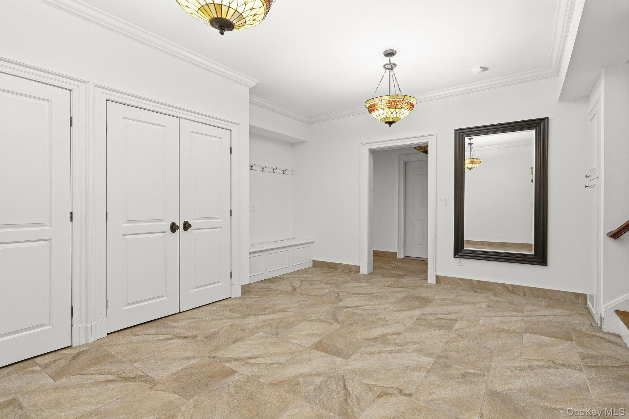 2 Heathcote Drive