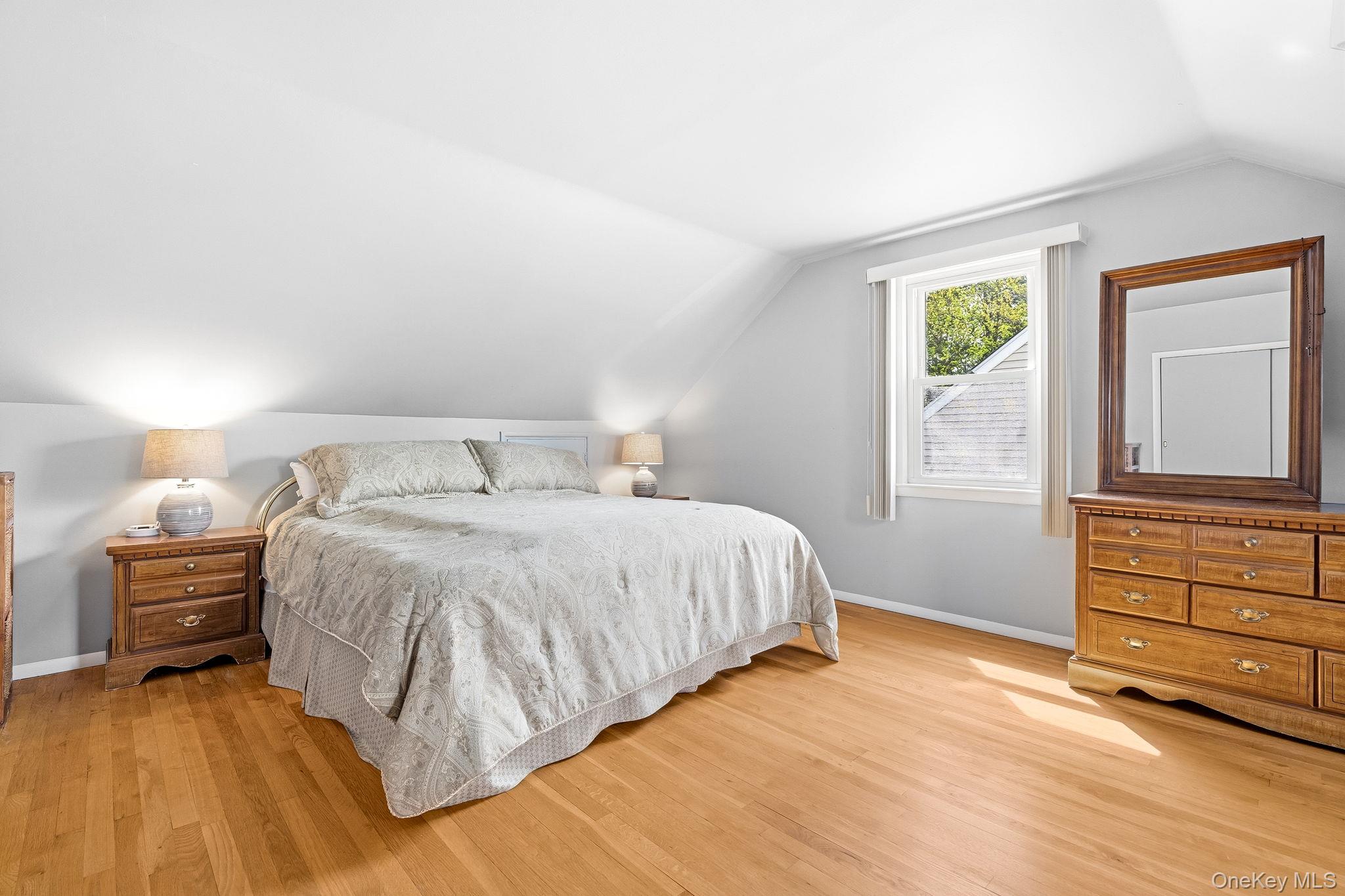 95 Smith Avenue