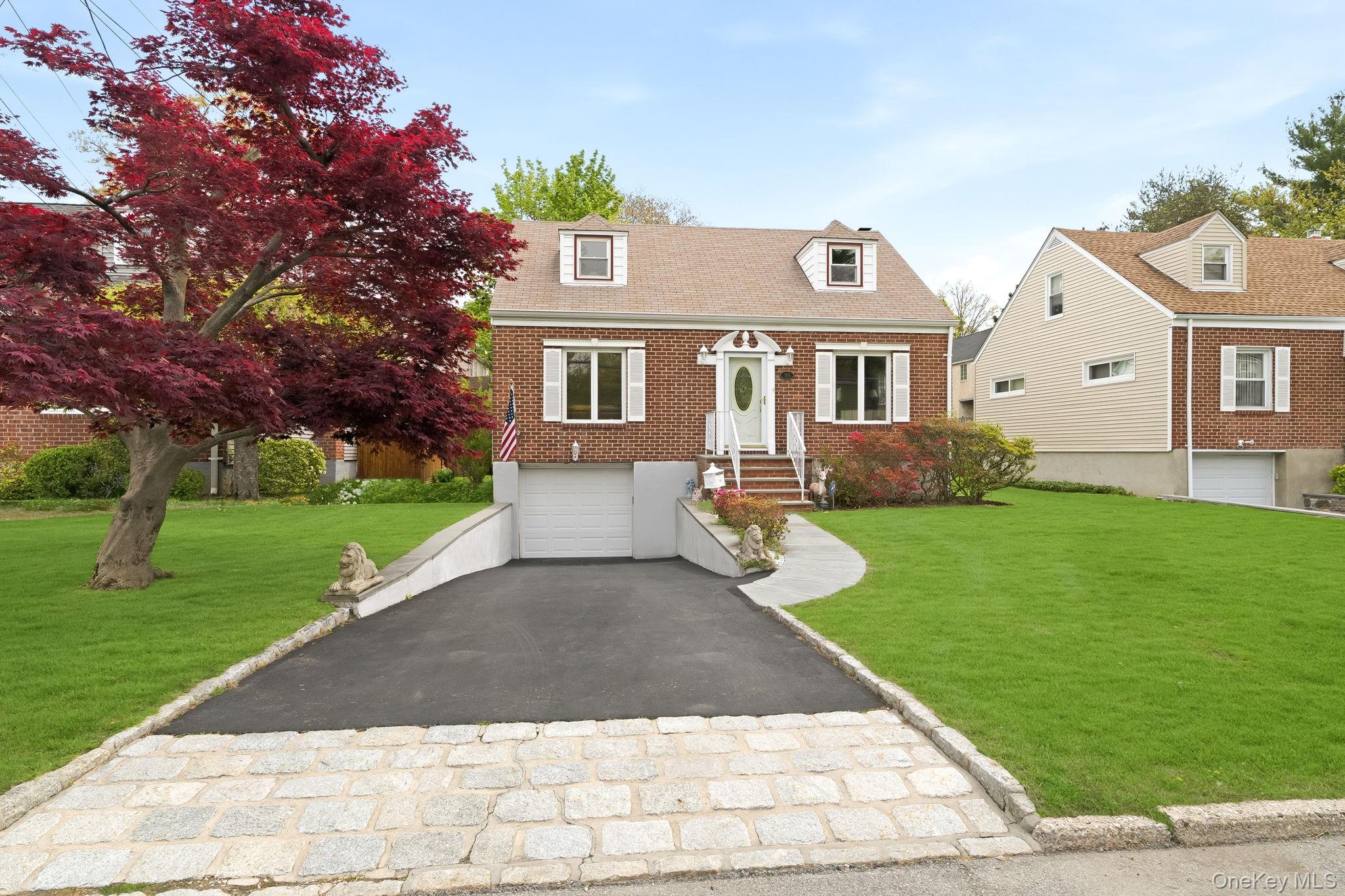 95 Smith Avenue