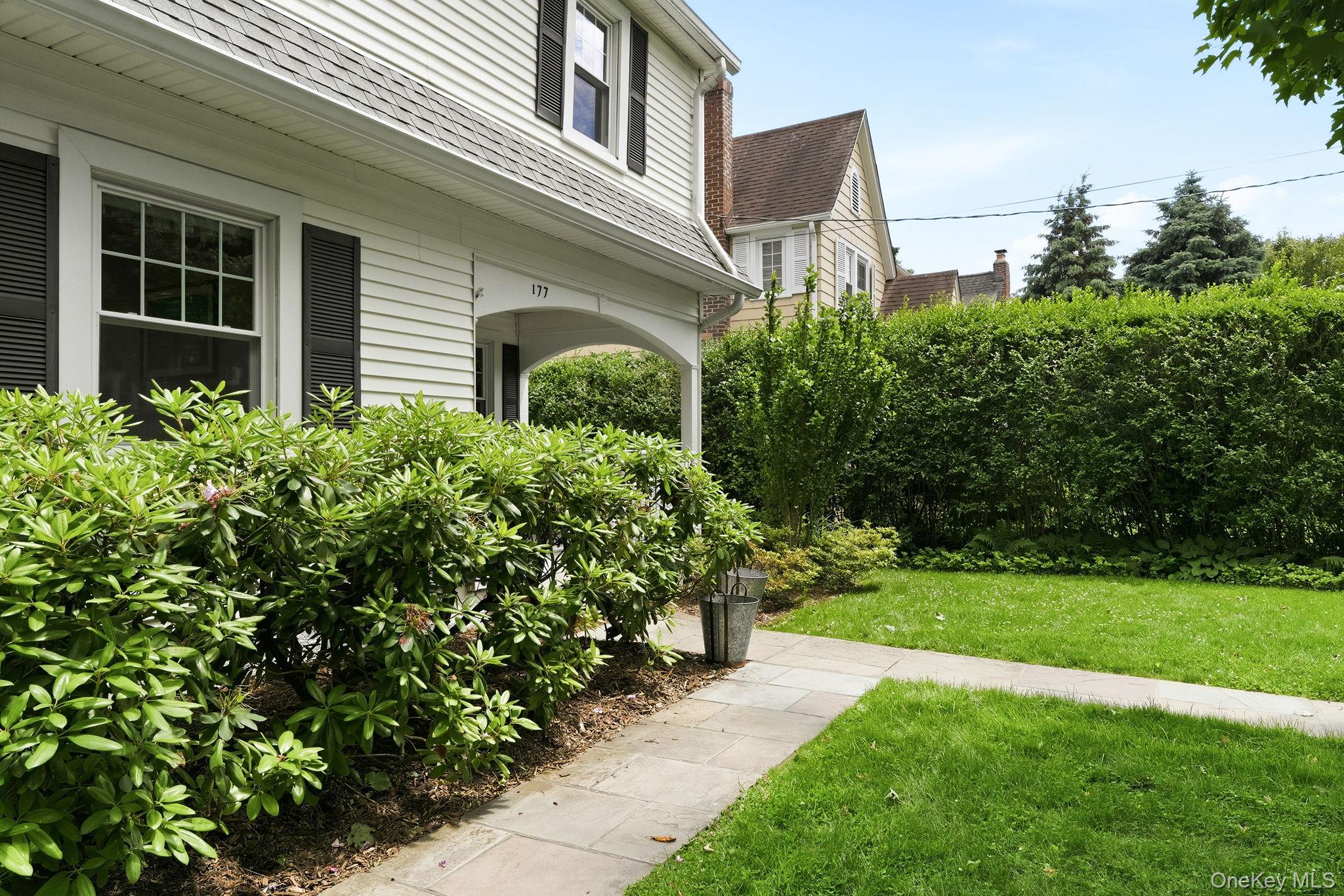 177 Longview Avenue