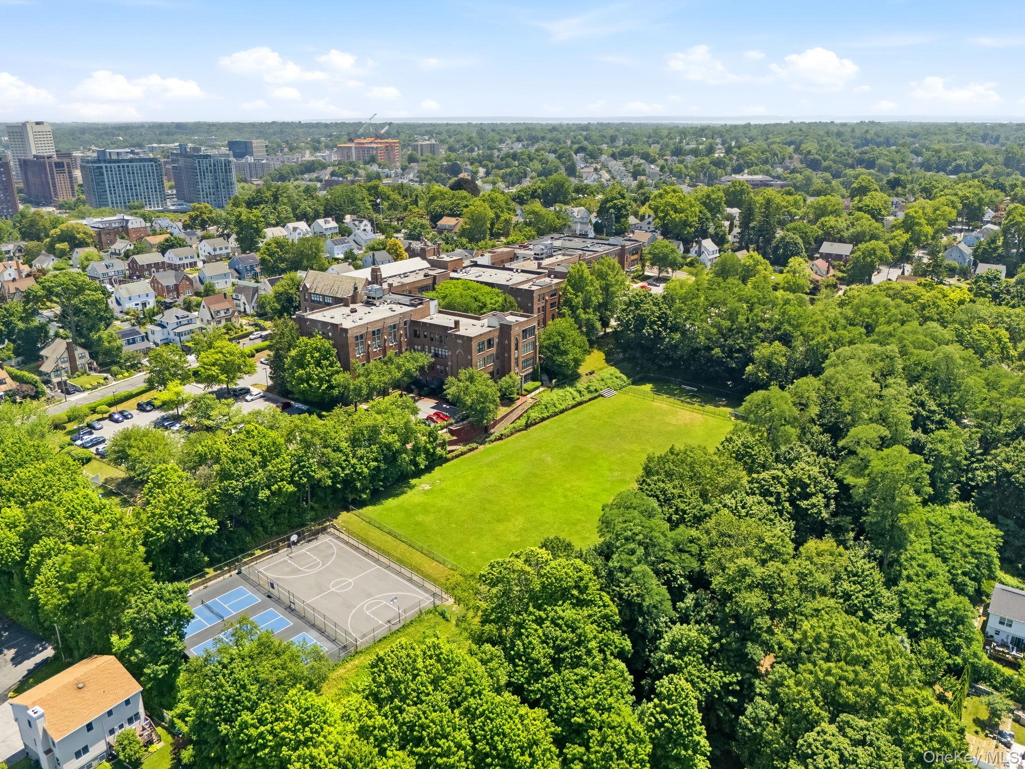 65 McKinley Avenue Unit: C2-5