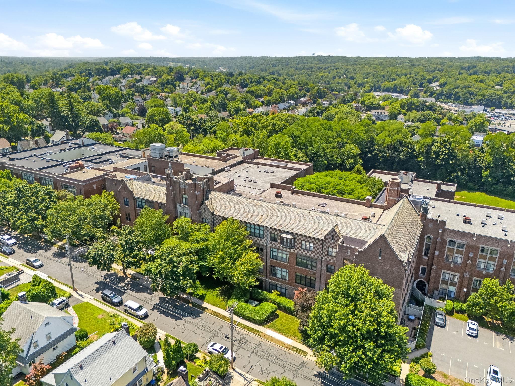 65 McKinley Avenue Unit: C2-5