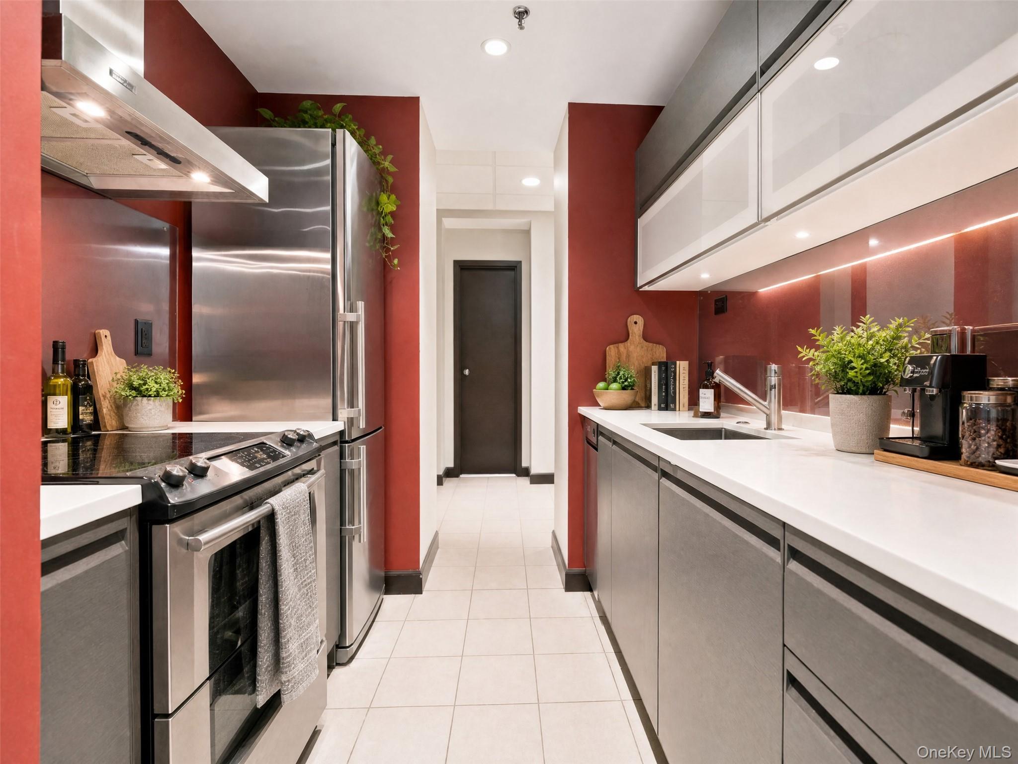 65 McKinley Avenue Unit: C2-5