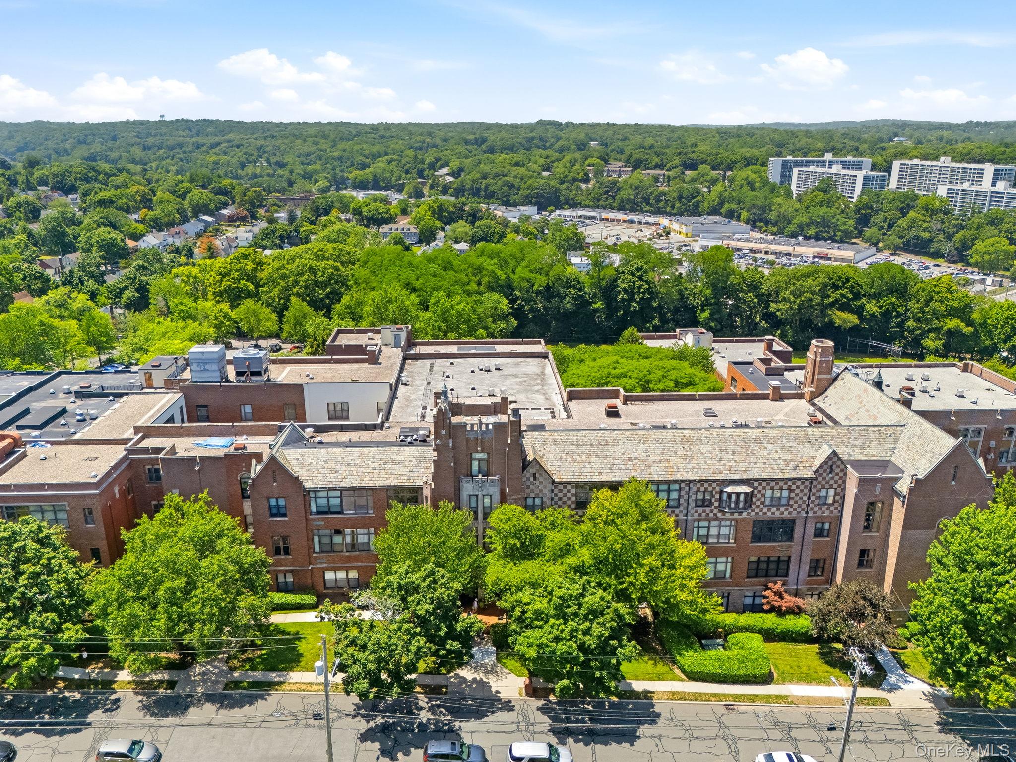 65 McKinley Avenue Unit: C2-5