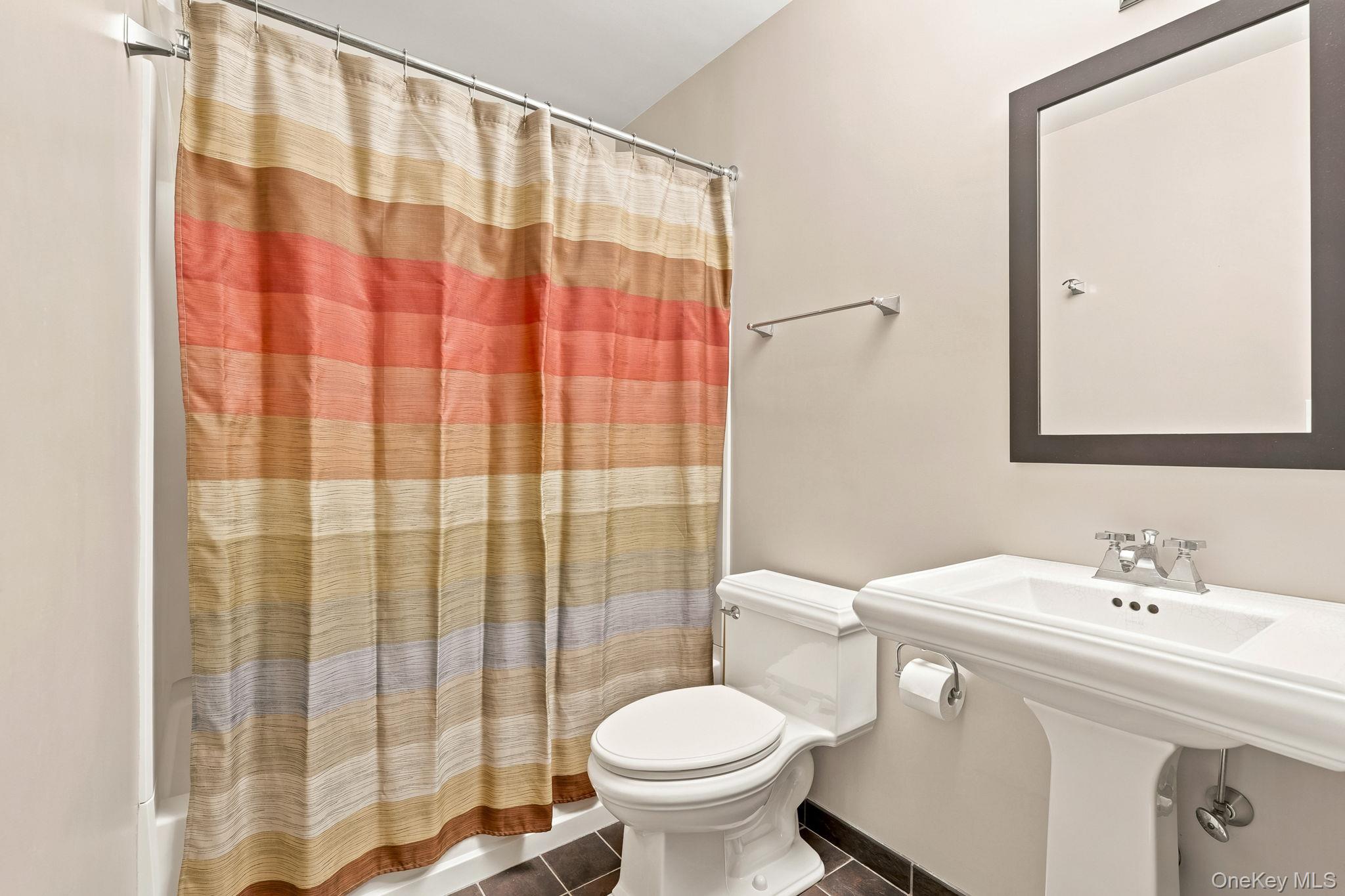 65 McKinley Avenue Unit: C2-5