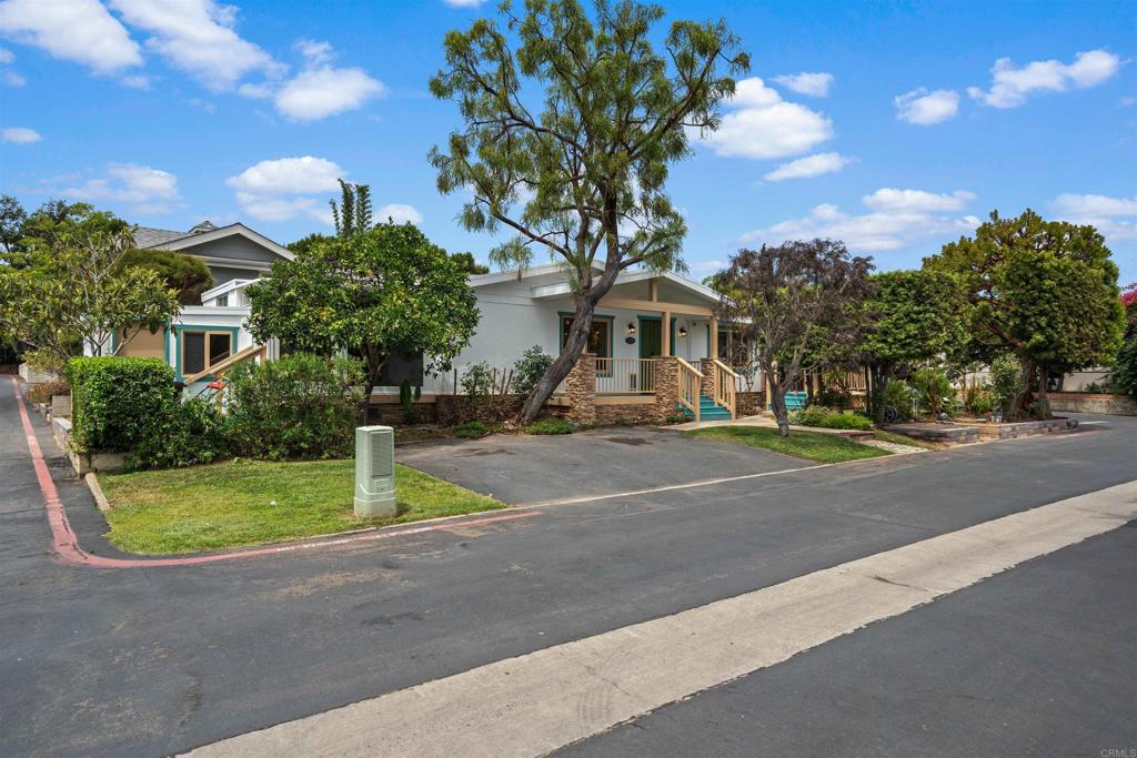 699 N Vulcan Ave Spc 133