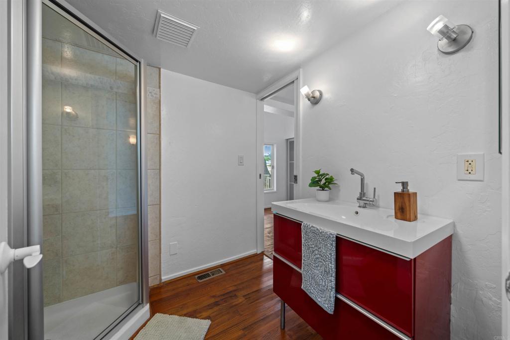 699 N Vulcan Ave Spc 133