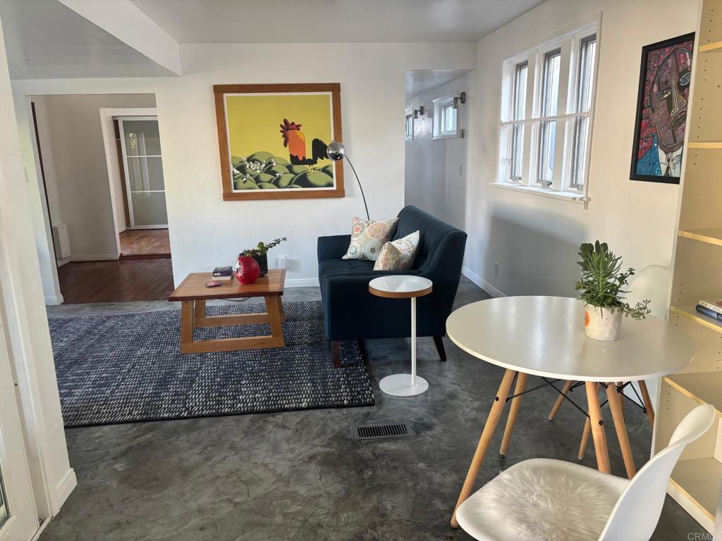 699 N Vulcan Ave Spc 133