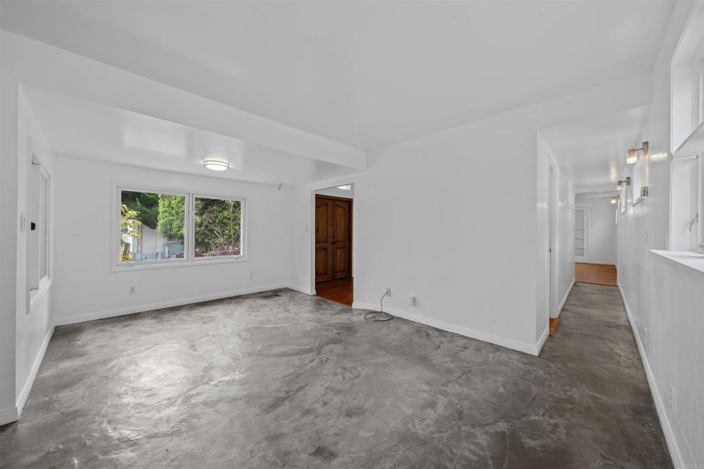 699 N Vulcan Ave Spc 133