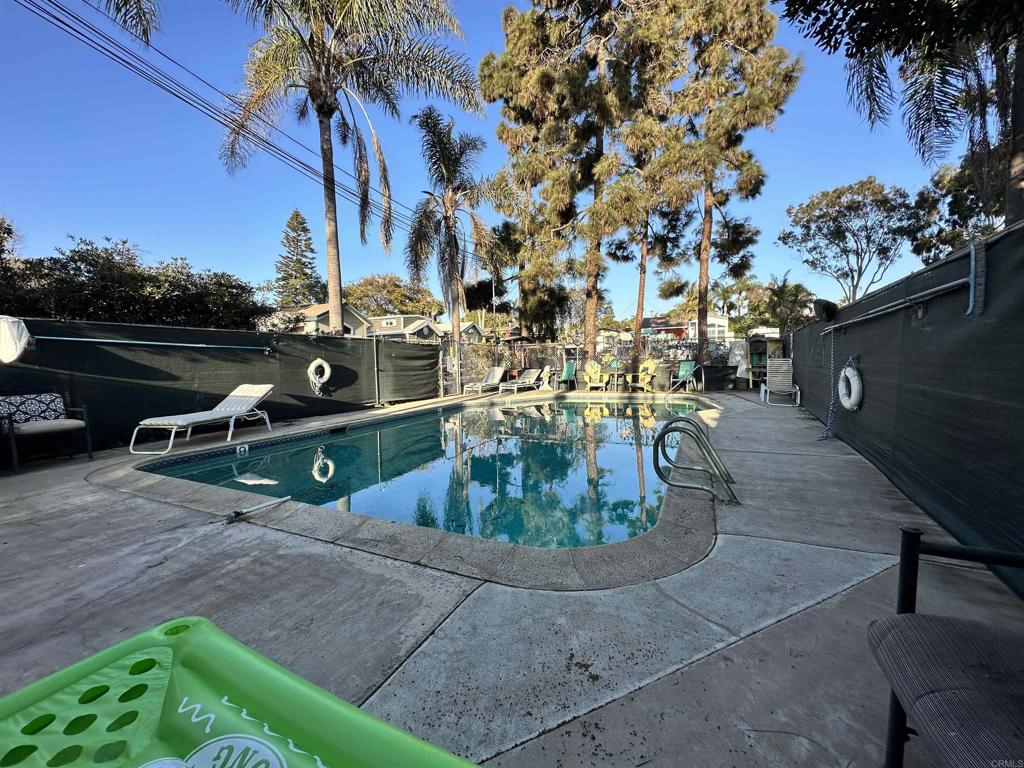 523 N Vulcan Avenue