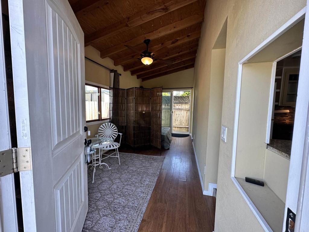 523 N Vulcan Avenue