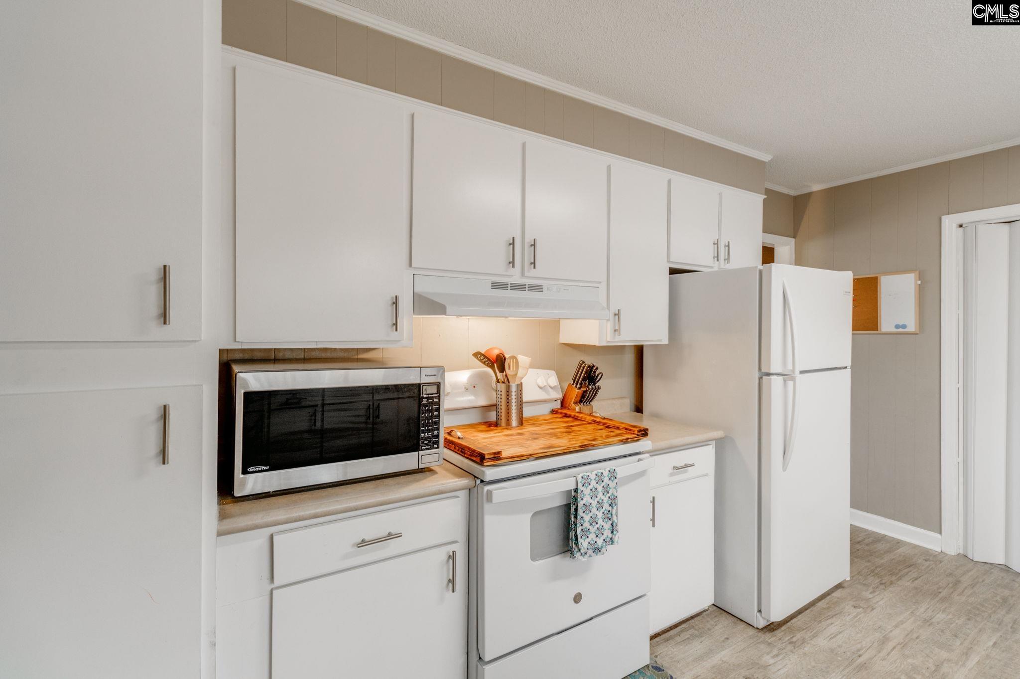 2144 Springvale Road