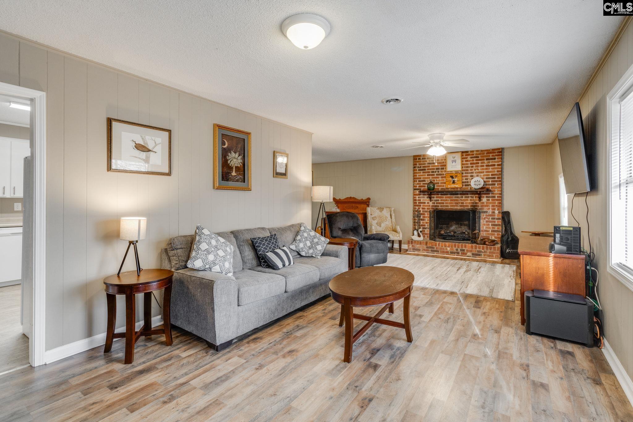 2144 Springvale Road