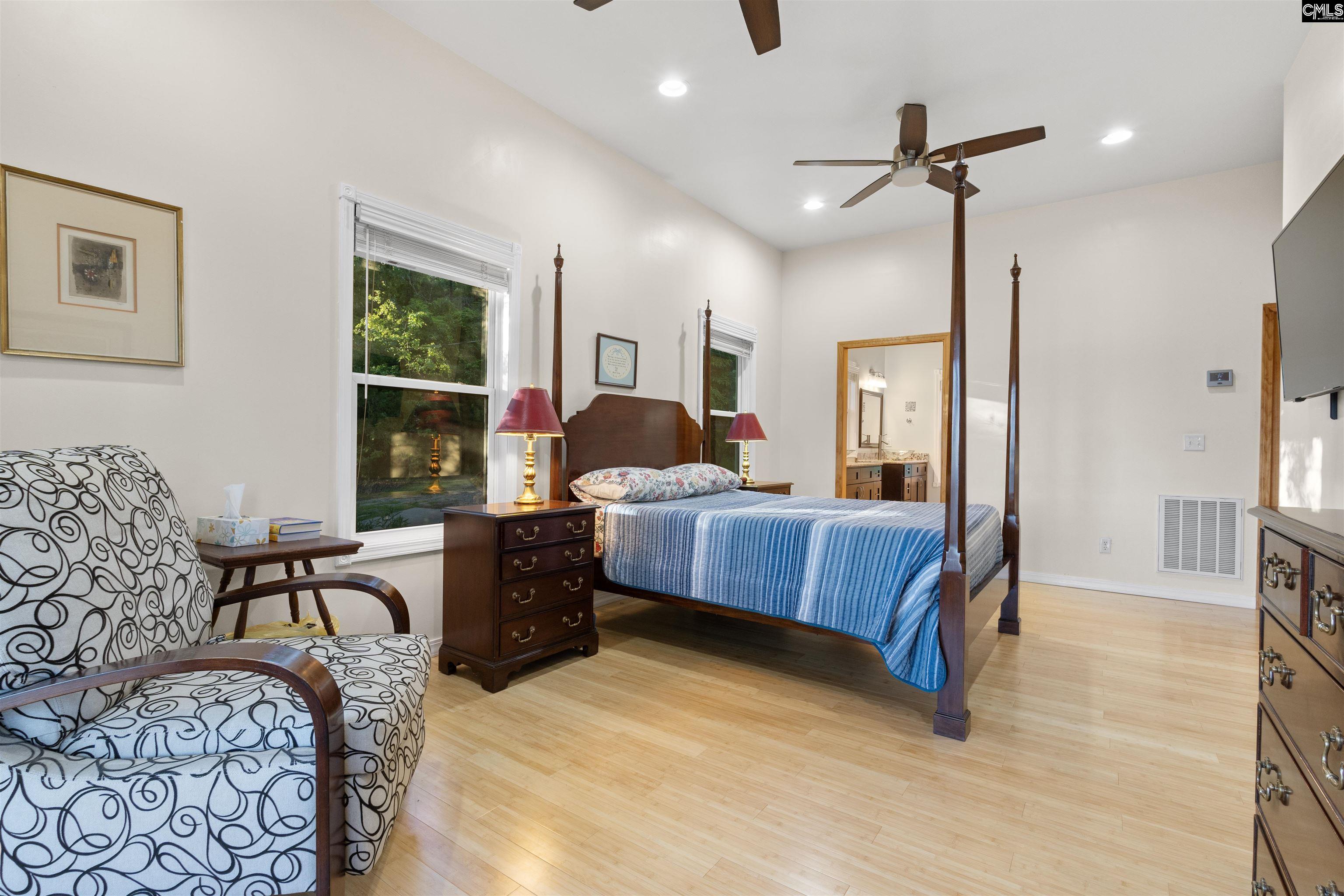2700 Harbor View Road