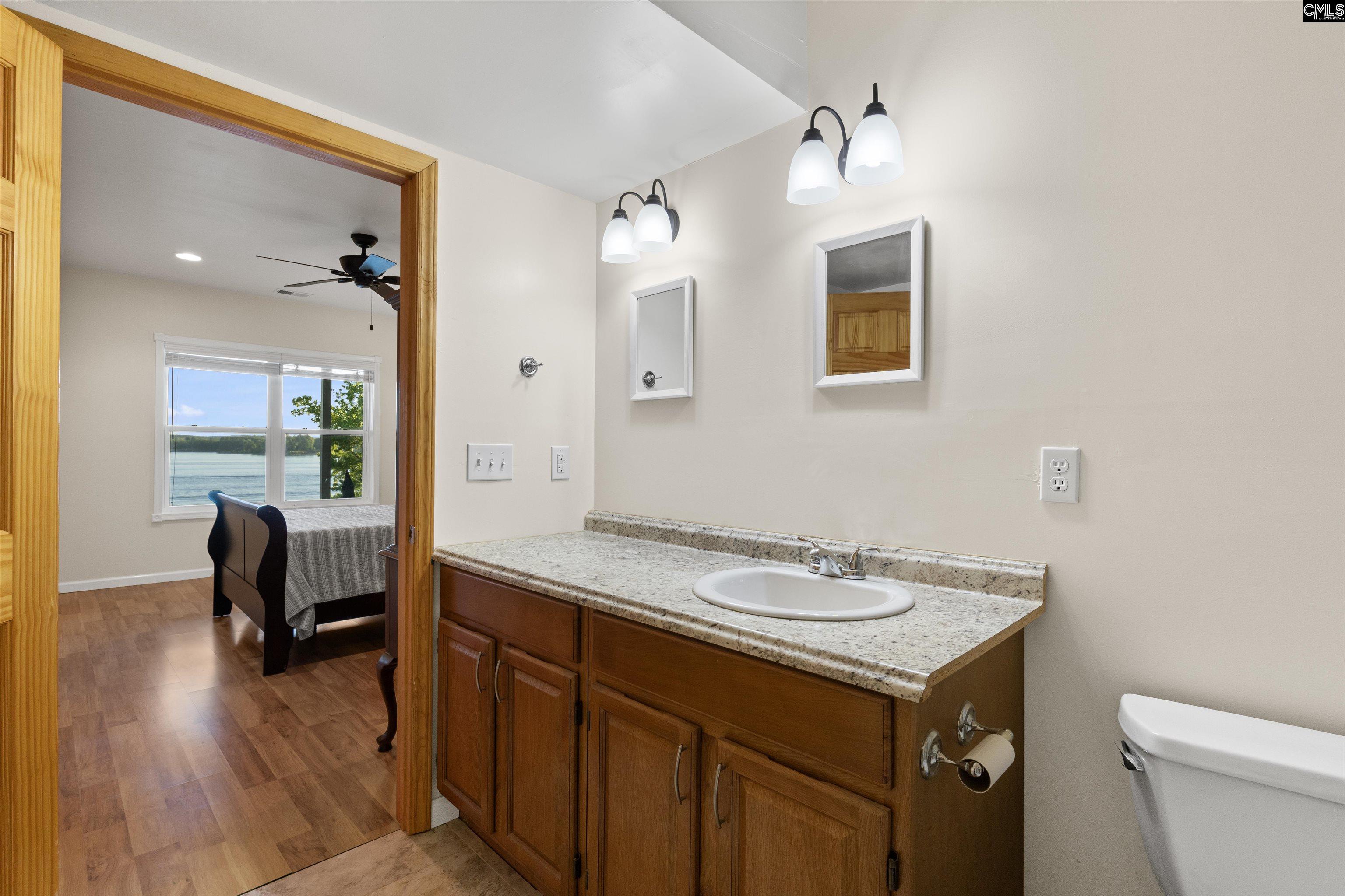 2700 Harbor View Road
