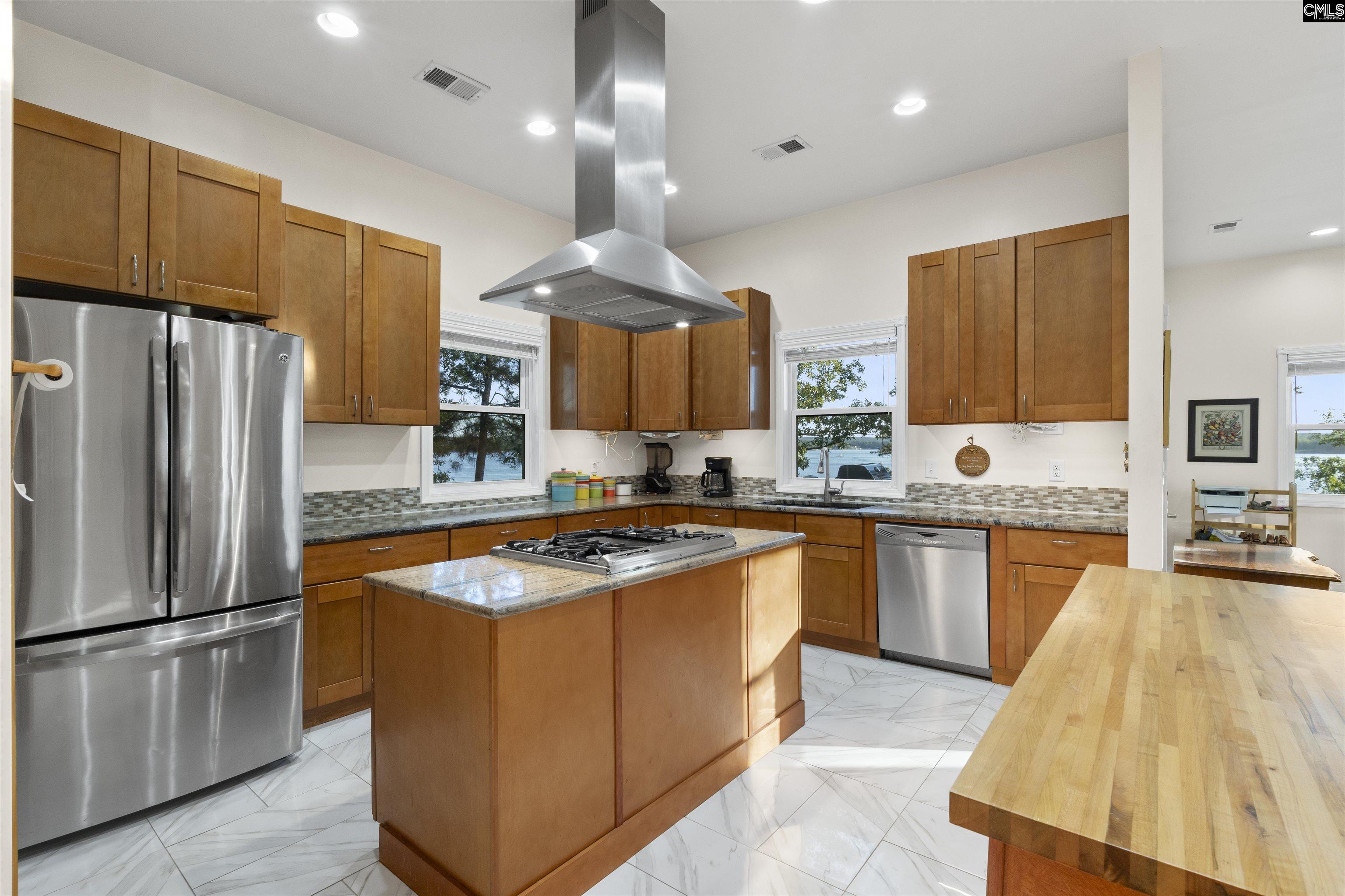 2700 Harbor View Road