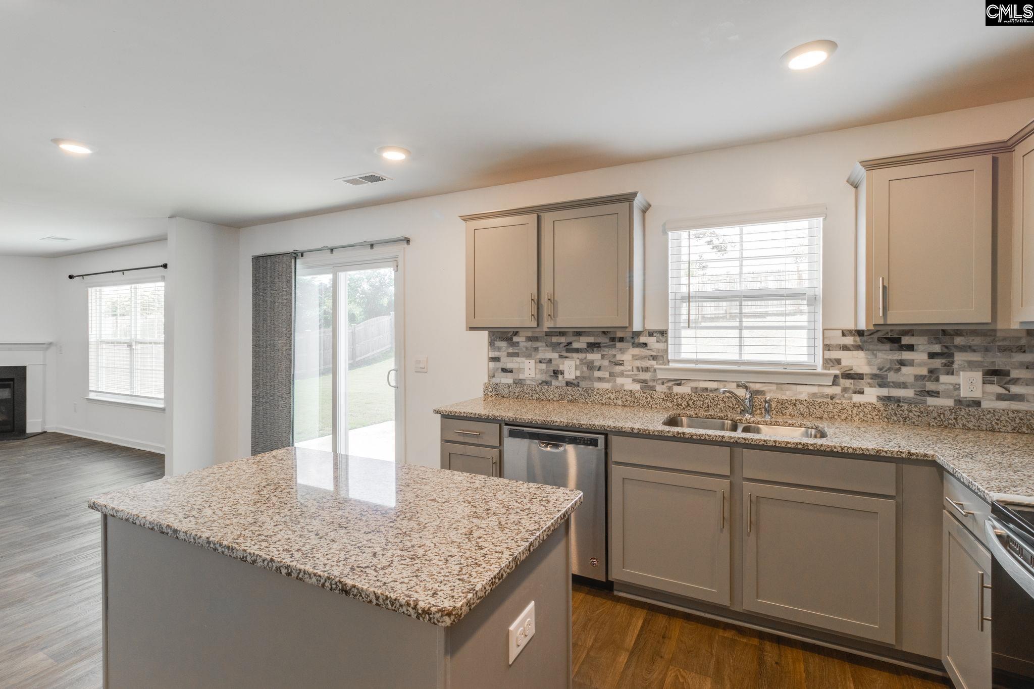 125 Rippling Way