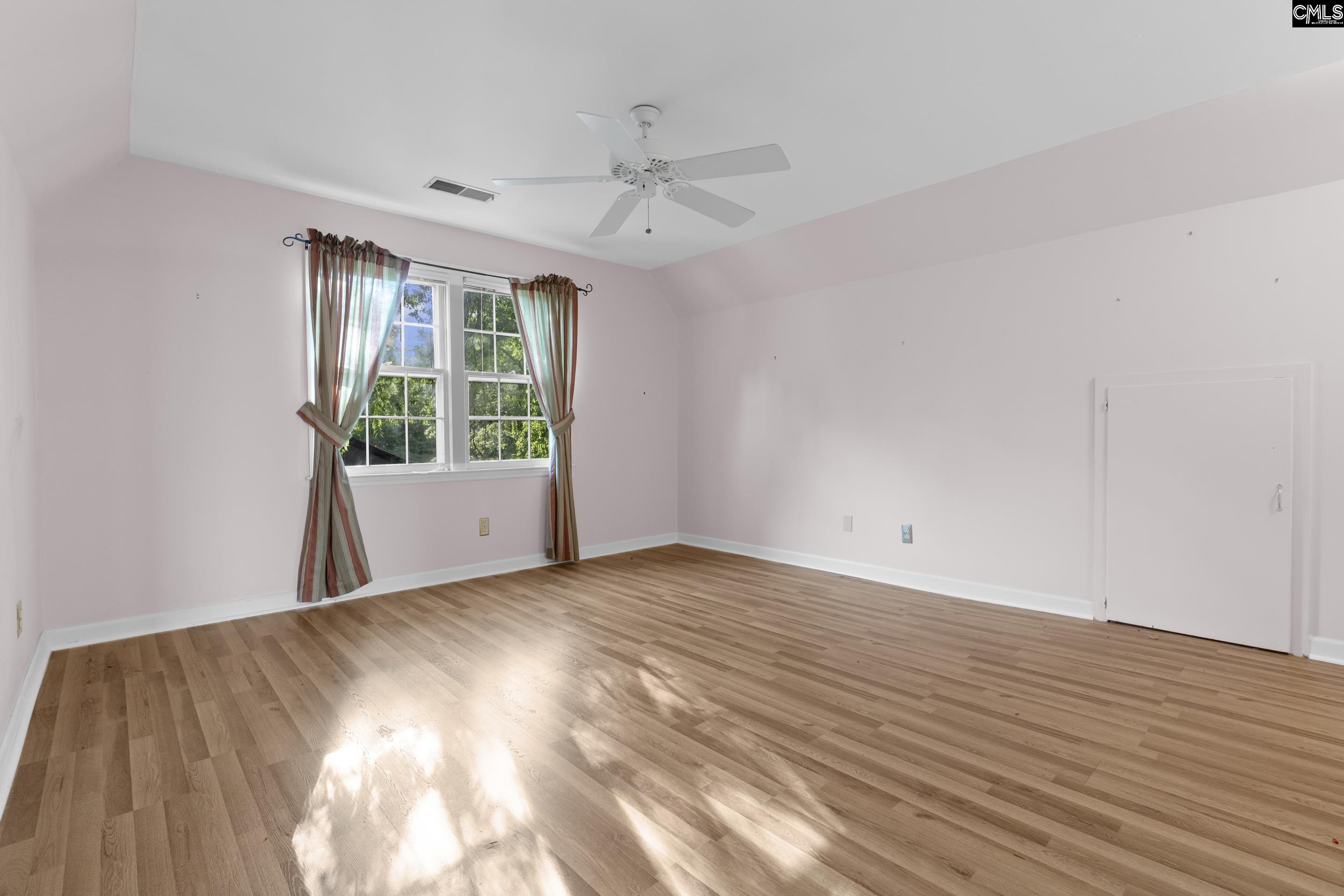 211 Laurens Street