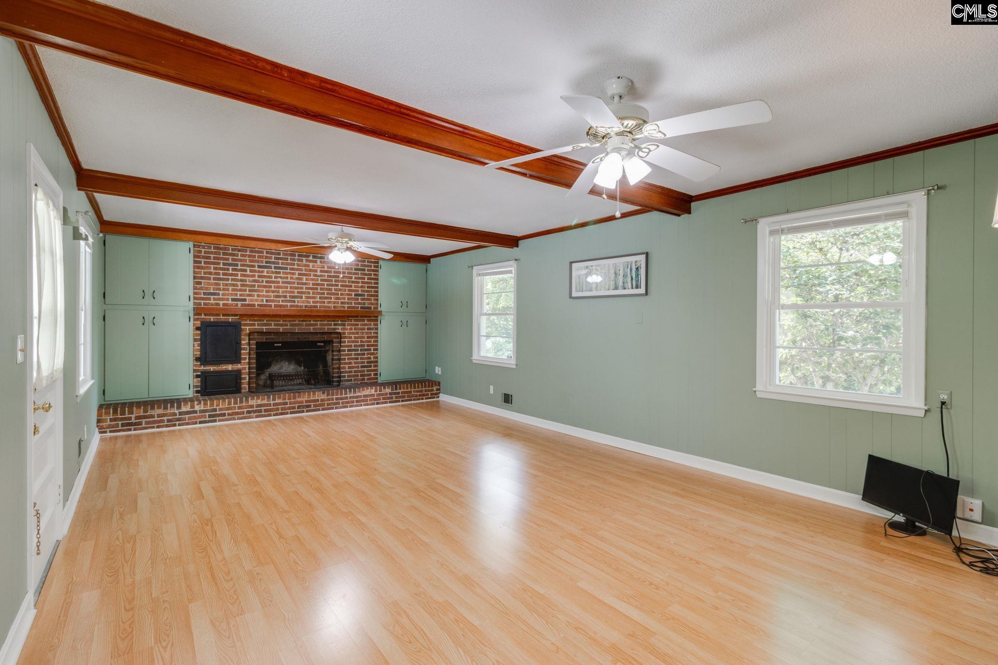 1916 Forest Drive