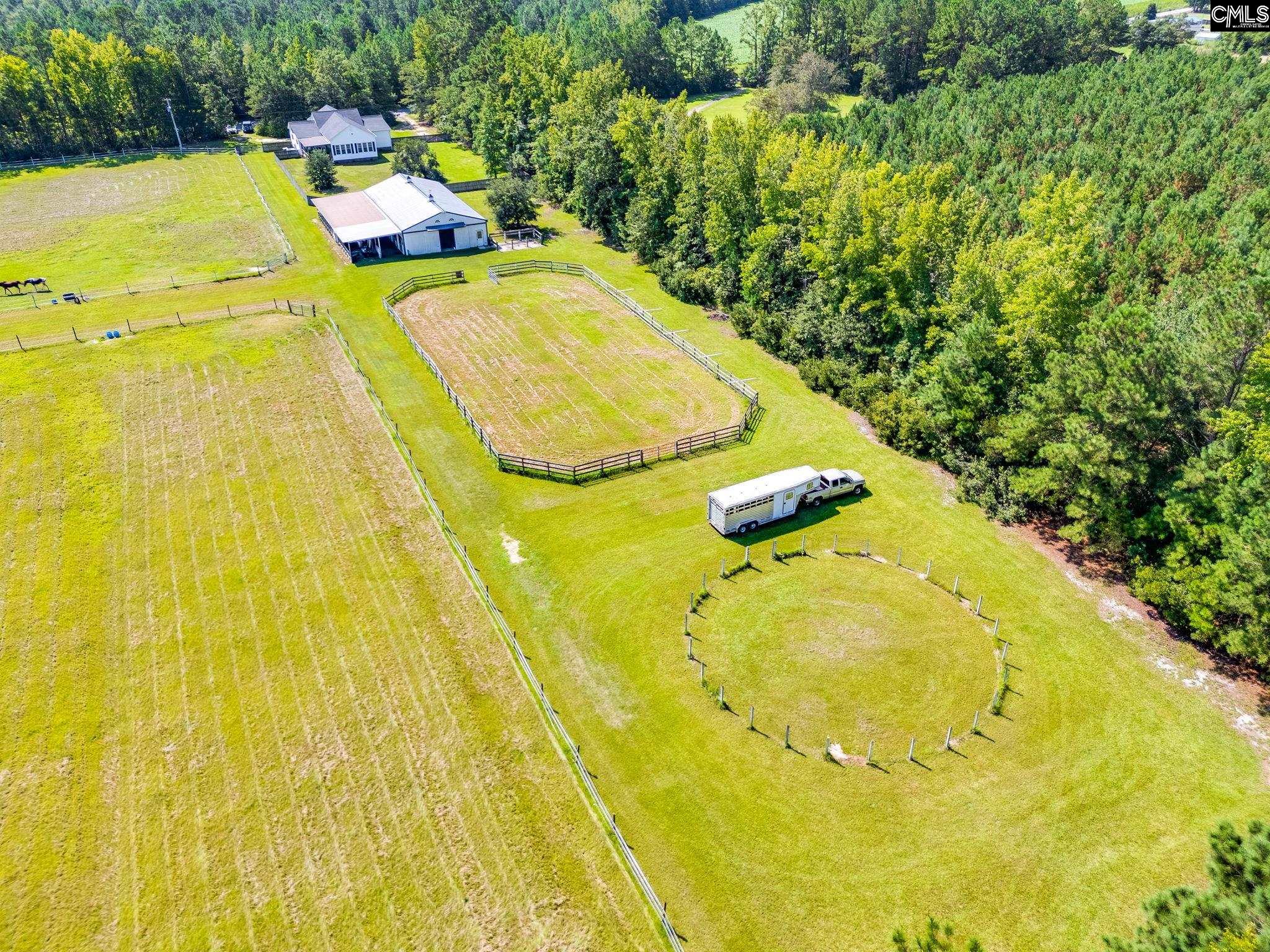 923 Moulds Rd.