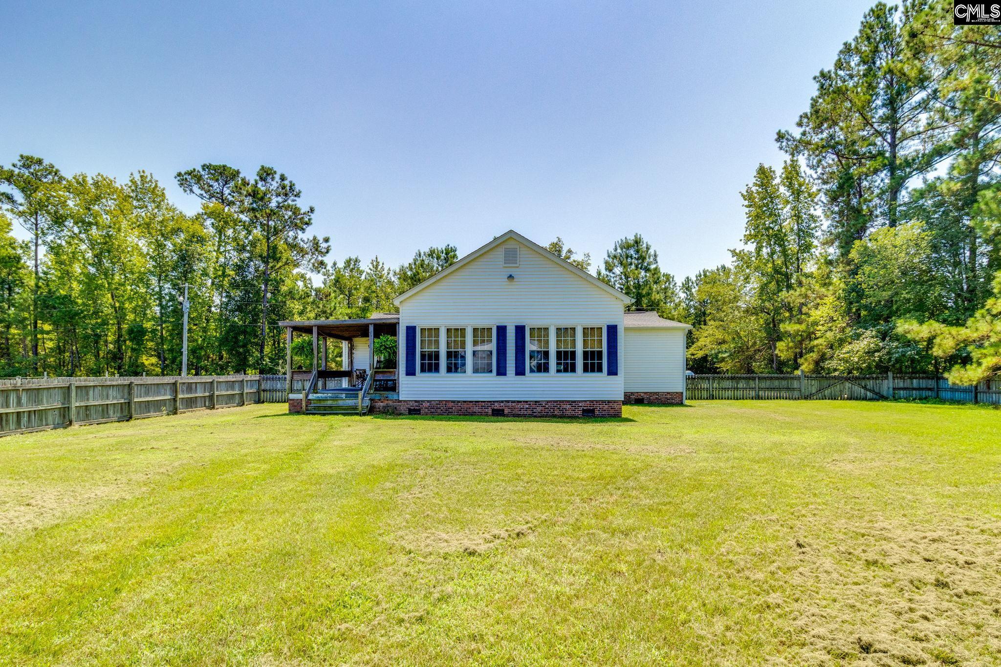 923 Moulds Rd.
