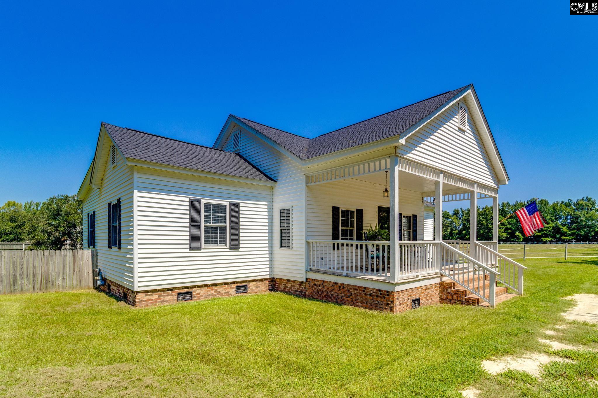 923 Moulds Rd.