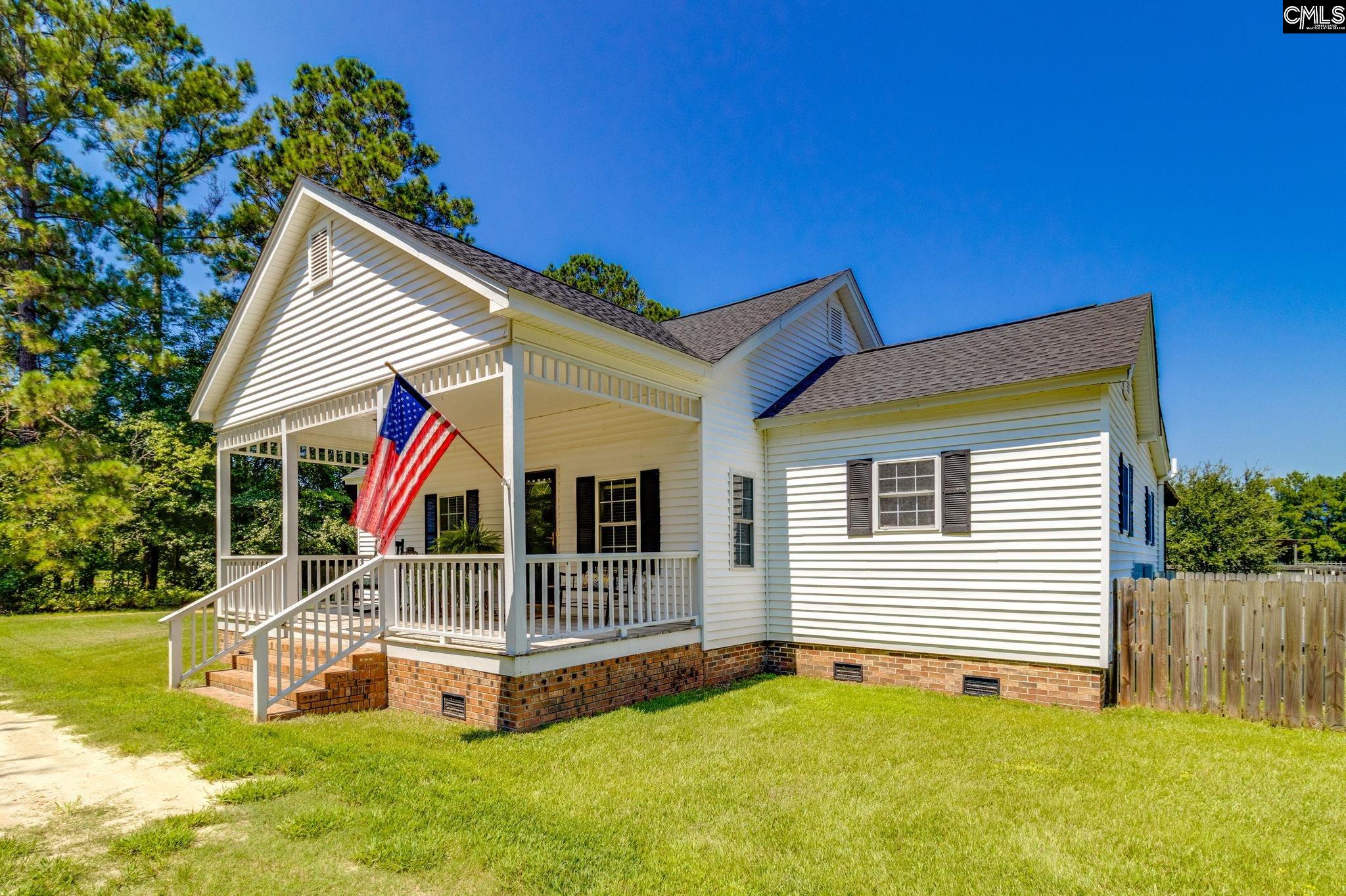 923 Moulds Rd.