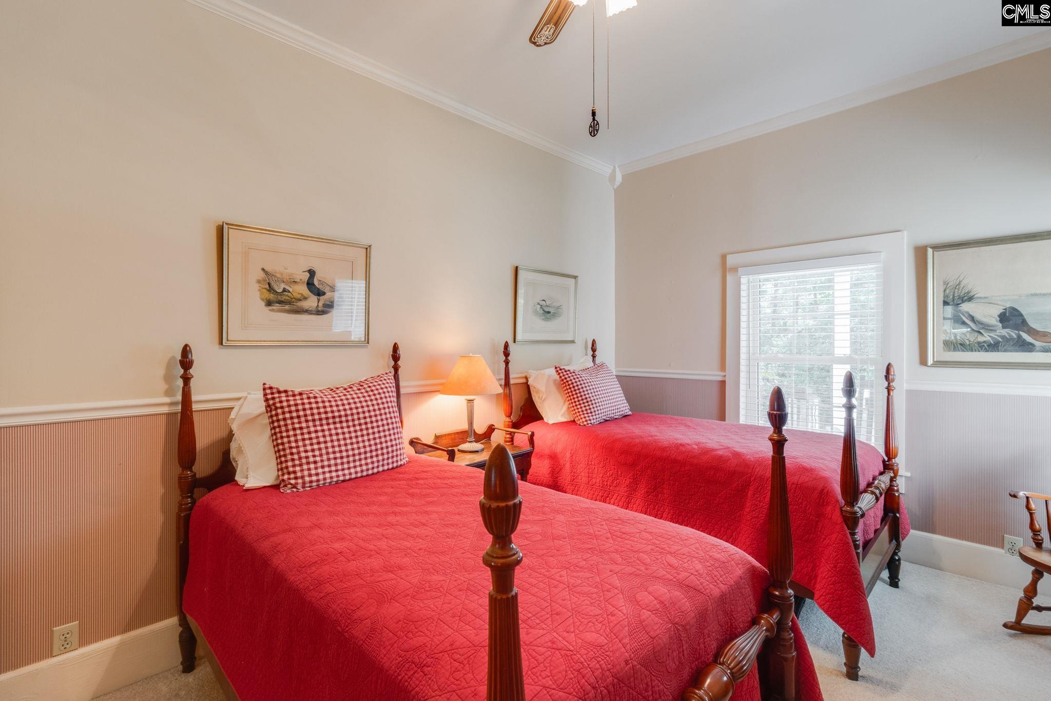 923 Moulds Rd.