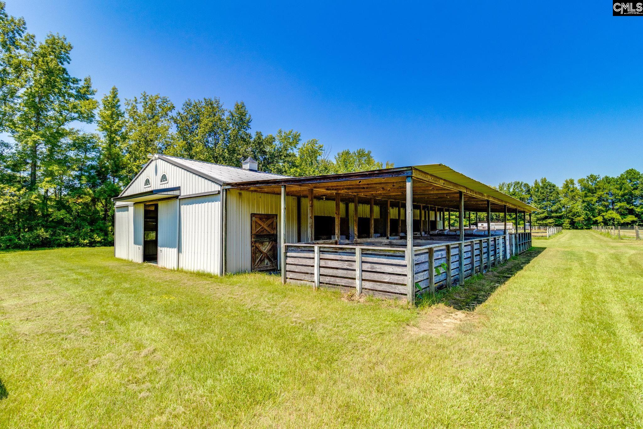 923 Moulds Rd.