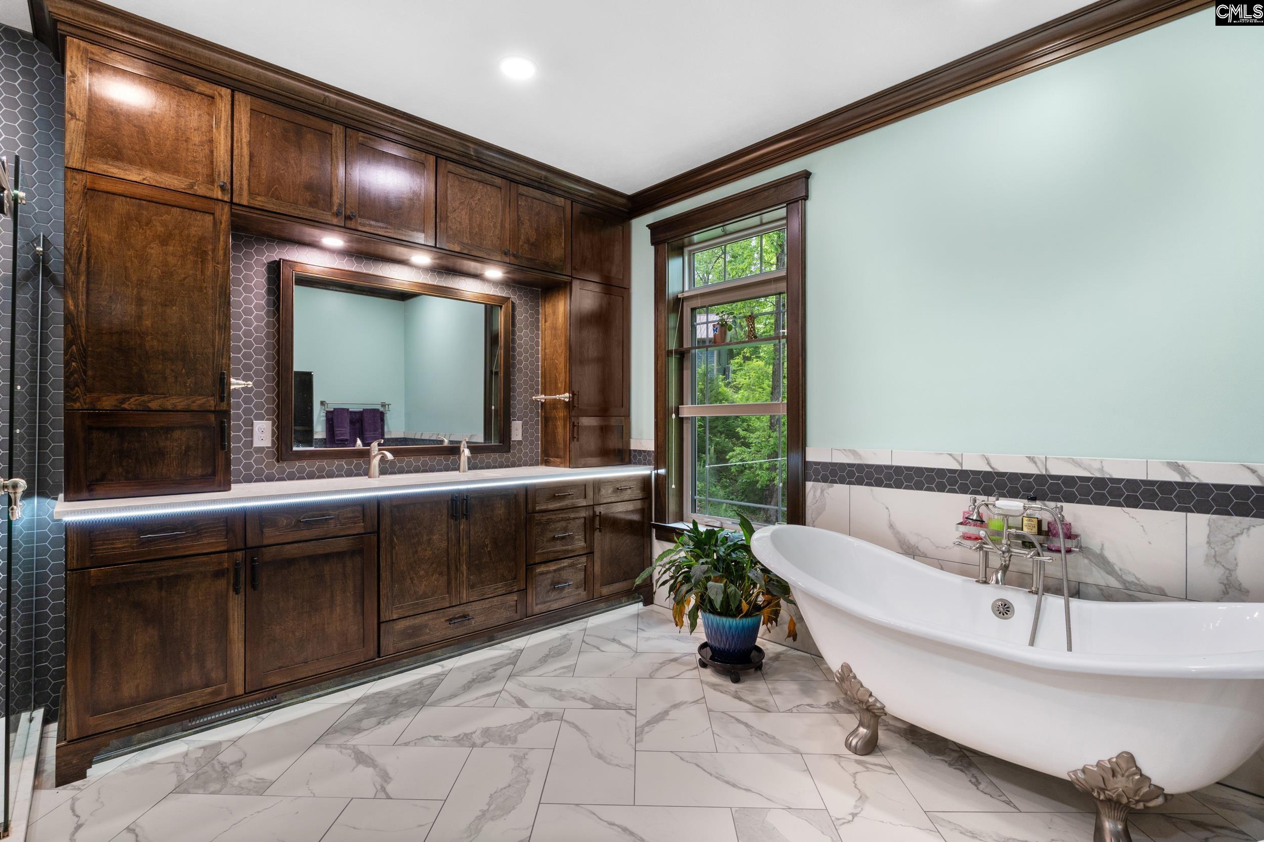 1427 Buck Hill Landing Road