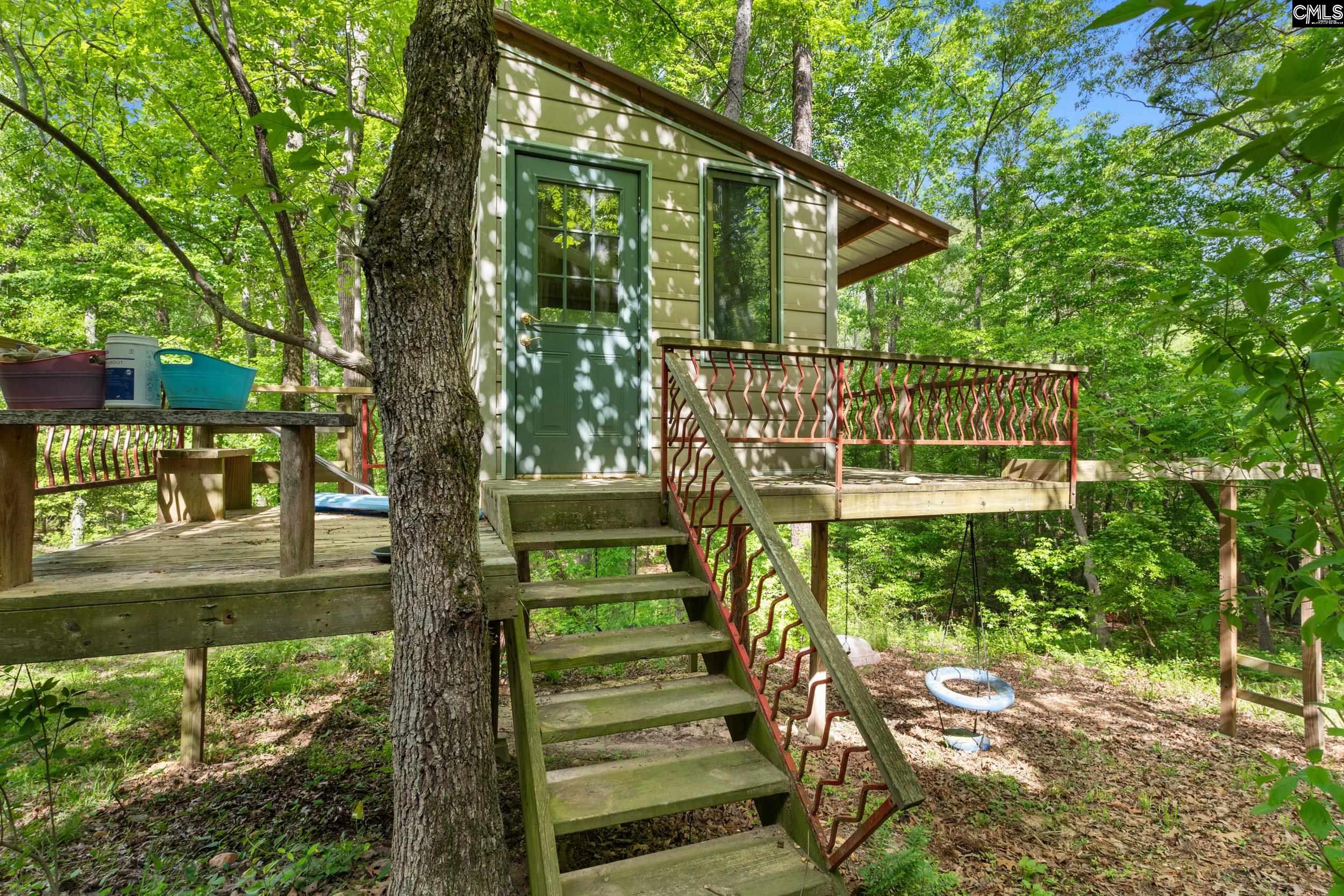 1427 Buck Hill Landing Road