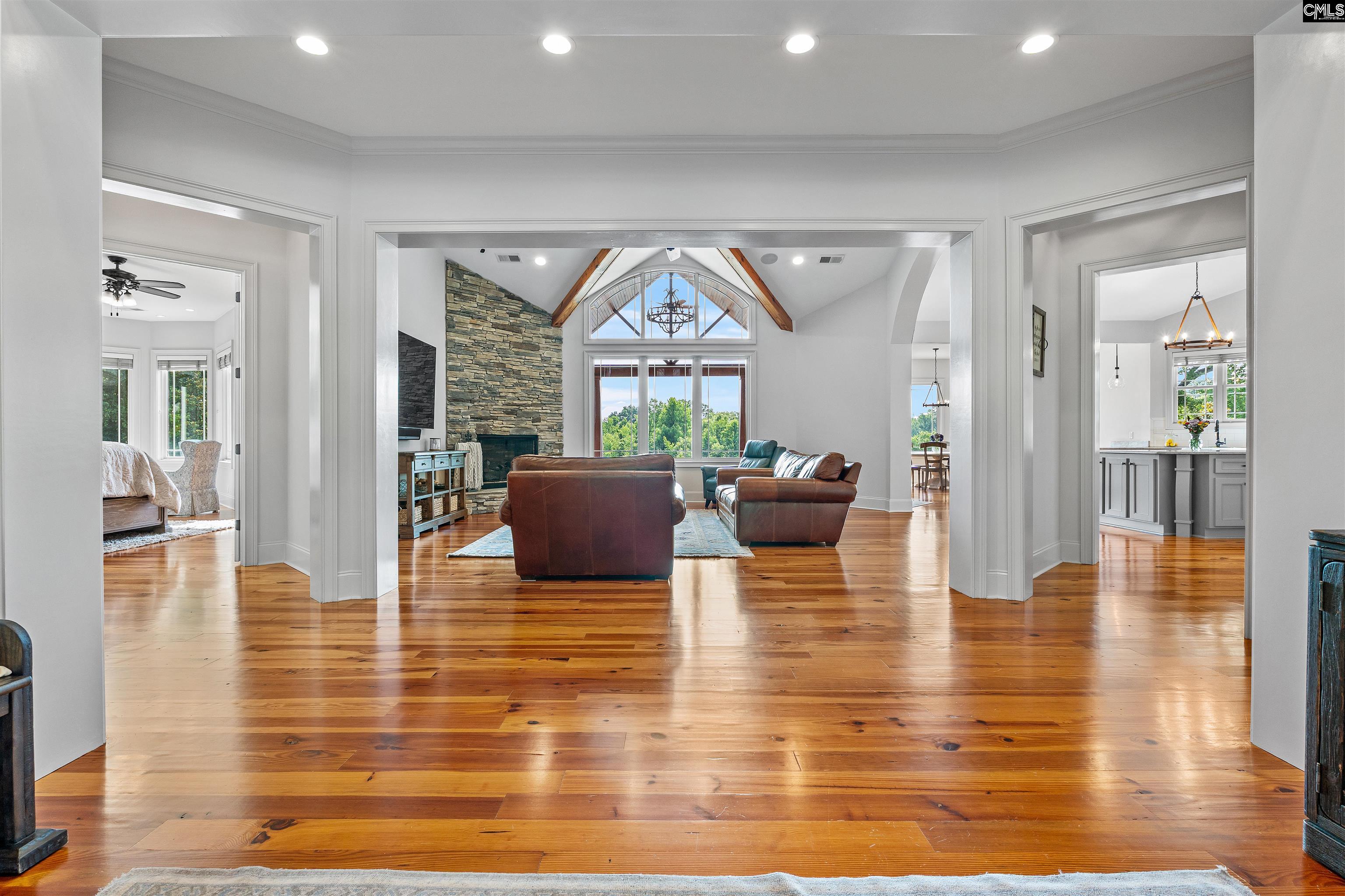 1608 Ridgeway Road