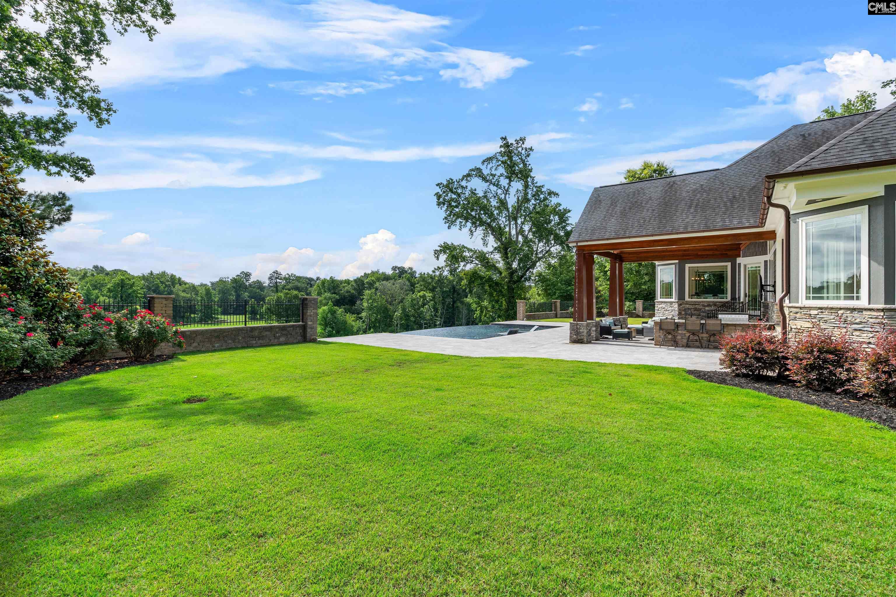 1608 Ridgeway Road