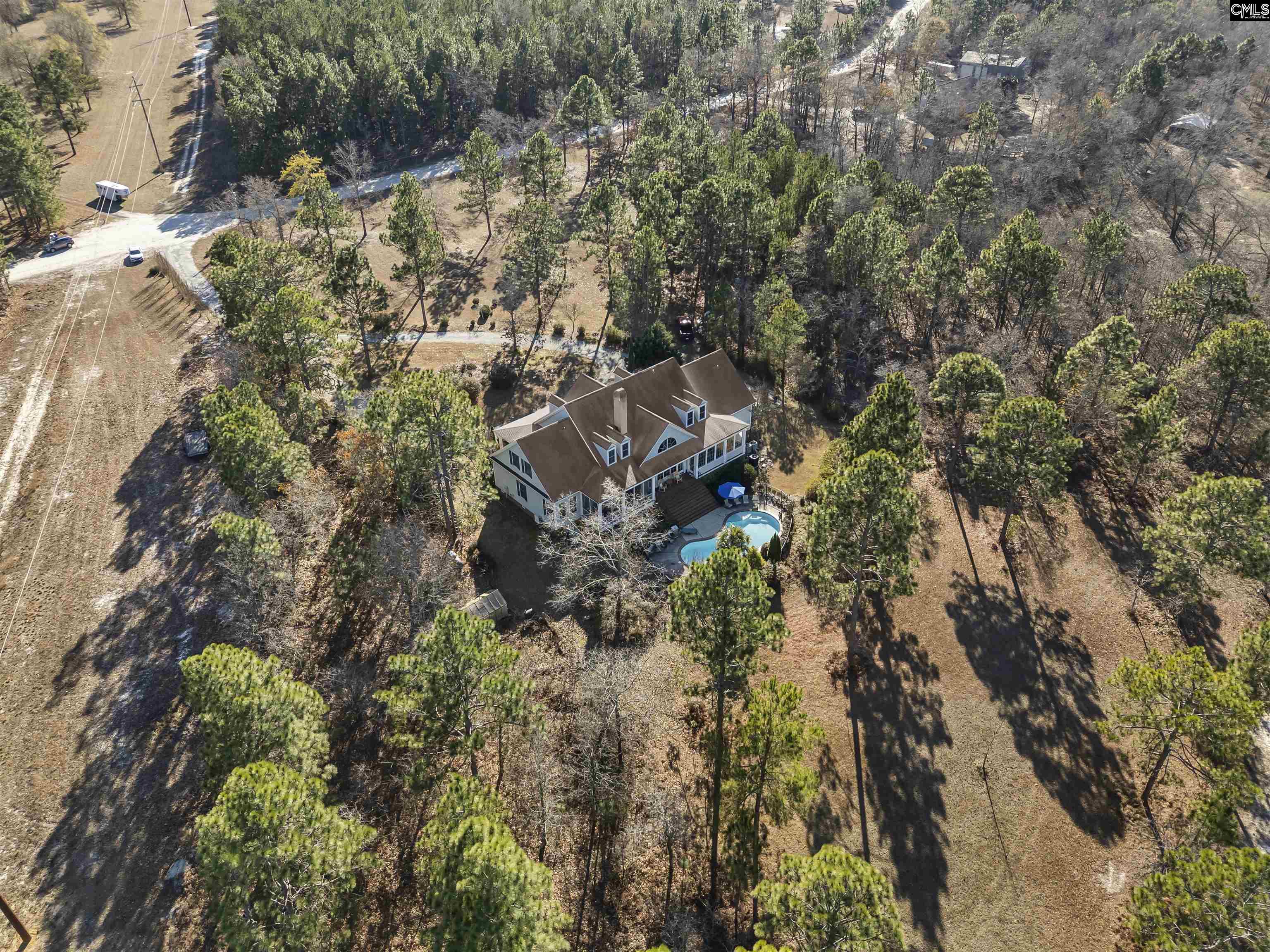 160 Hound Hollow Road
