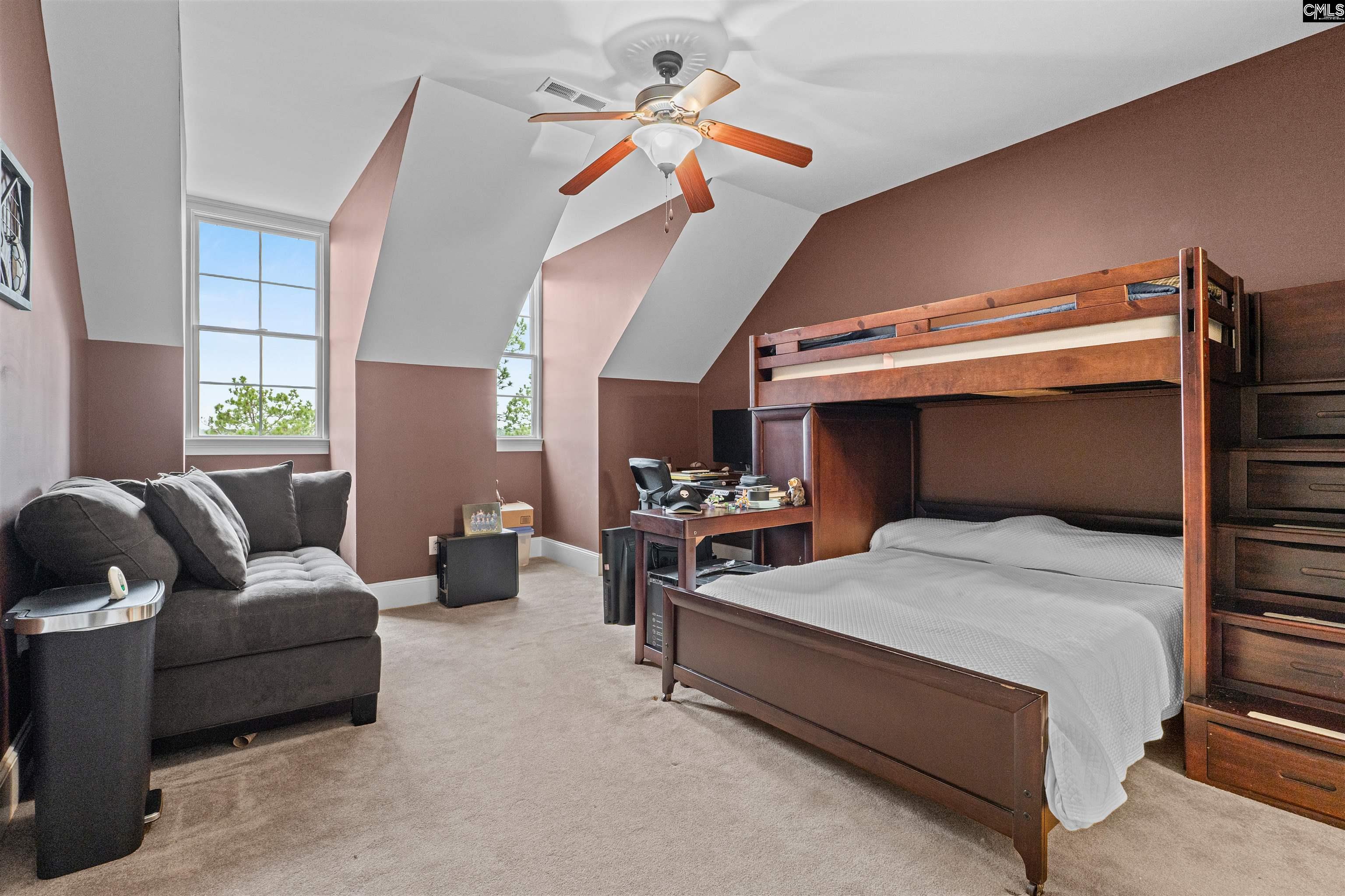 160 Hound Hollow Road