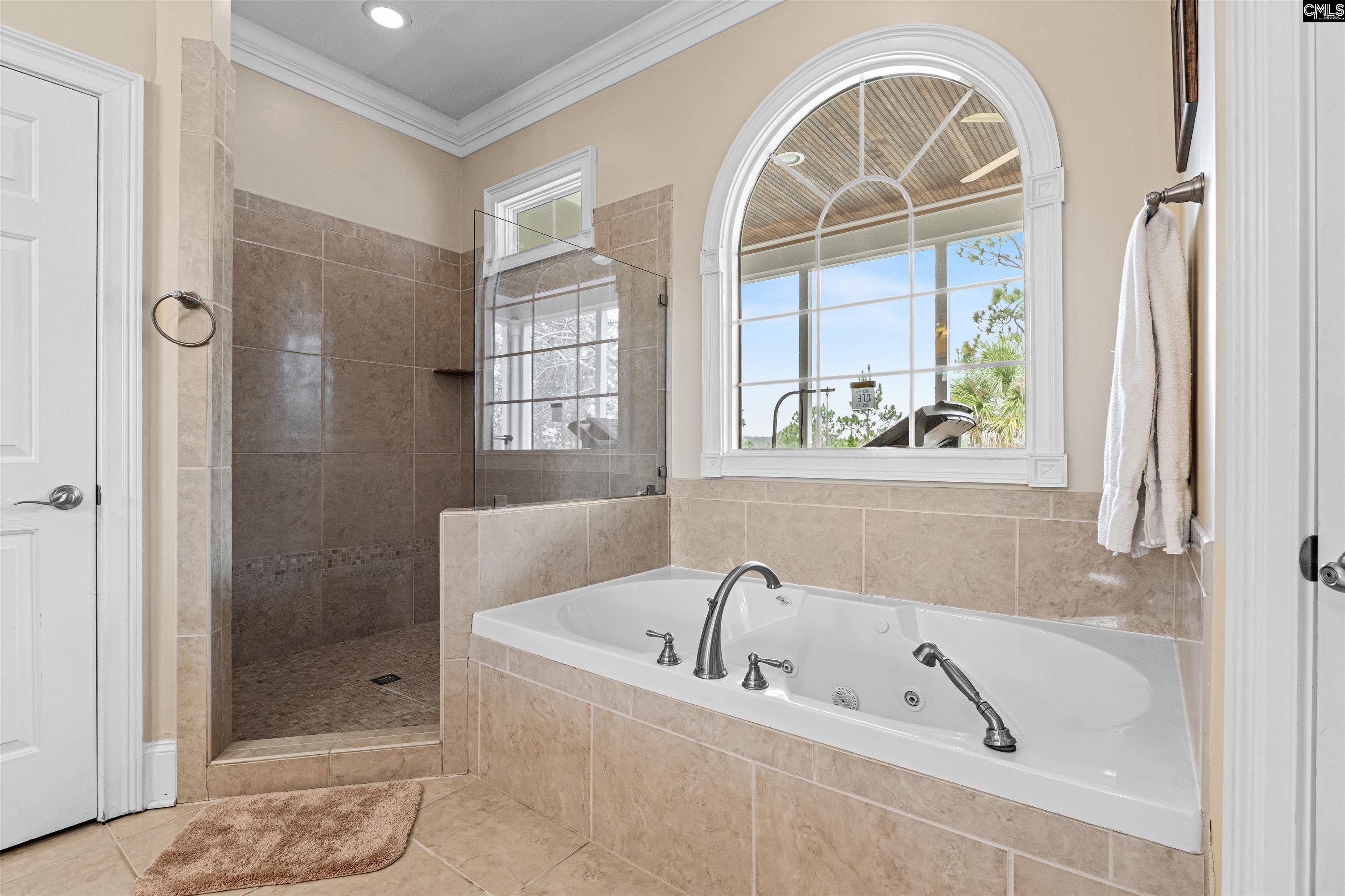 160 Hound Hollow Road