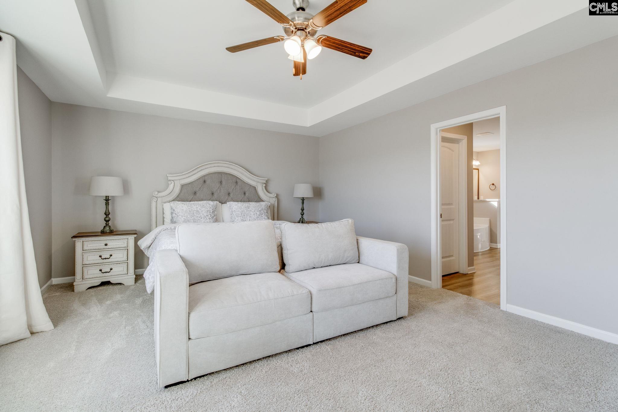 1043 Hermitage Pond Road