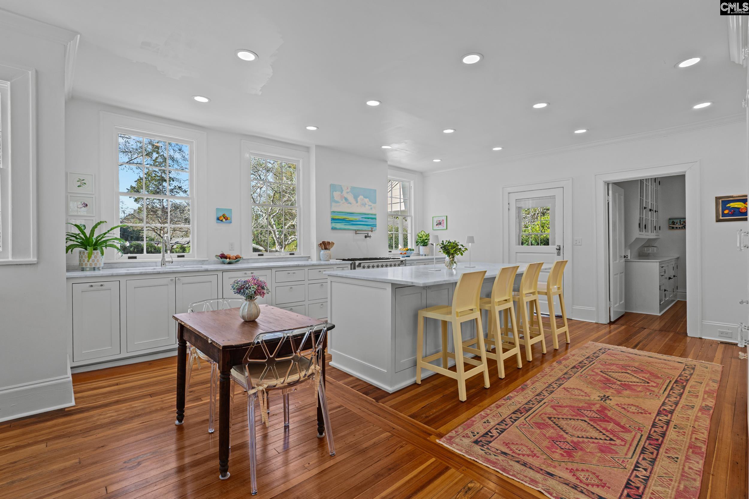 2031 Lyttleton Street