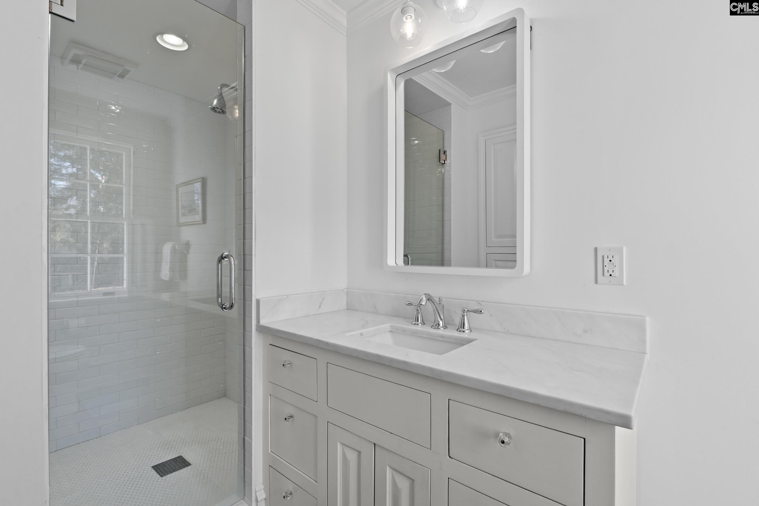 2031 Lyttleton Street