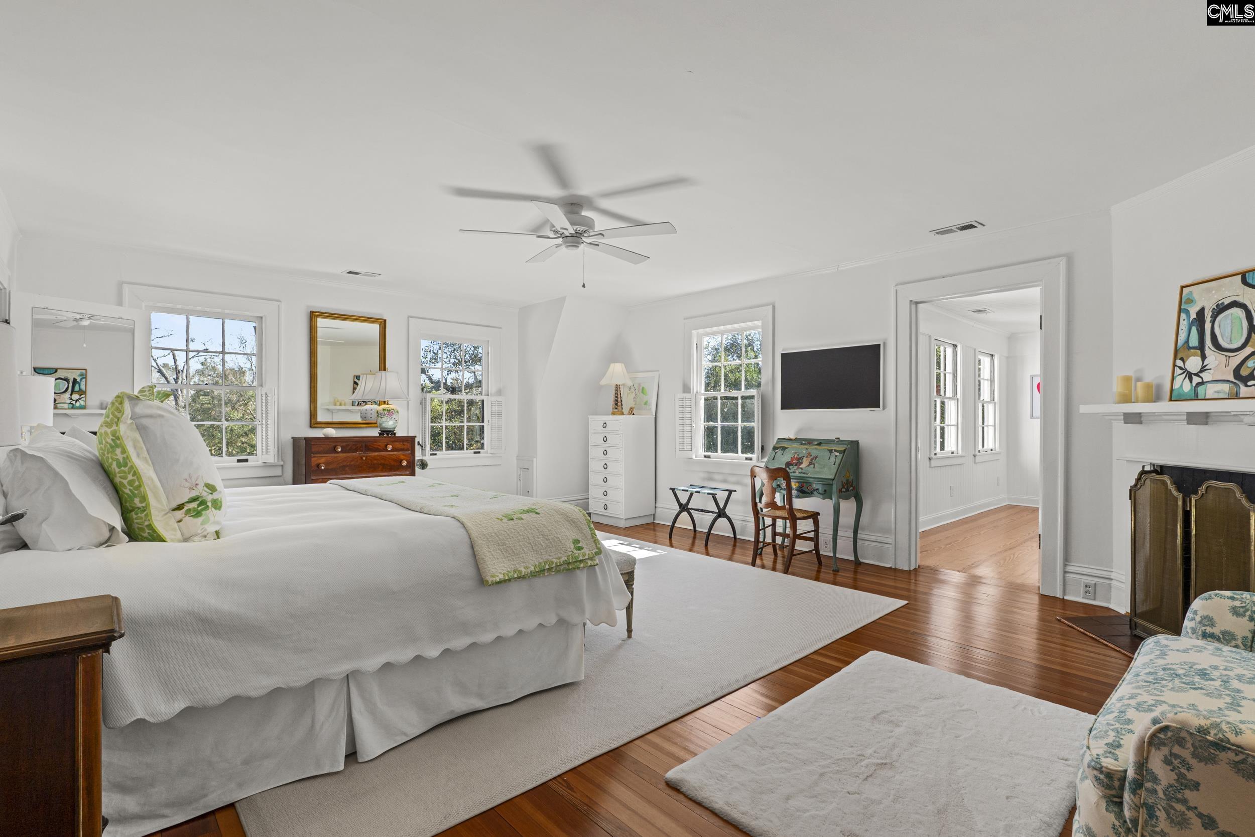 2031 Lyttleton Street