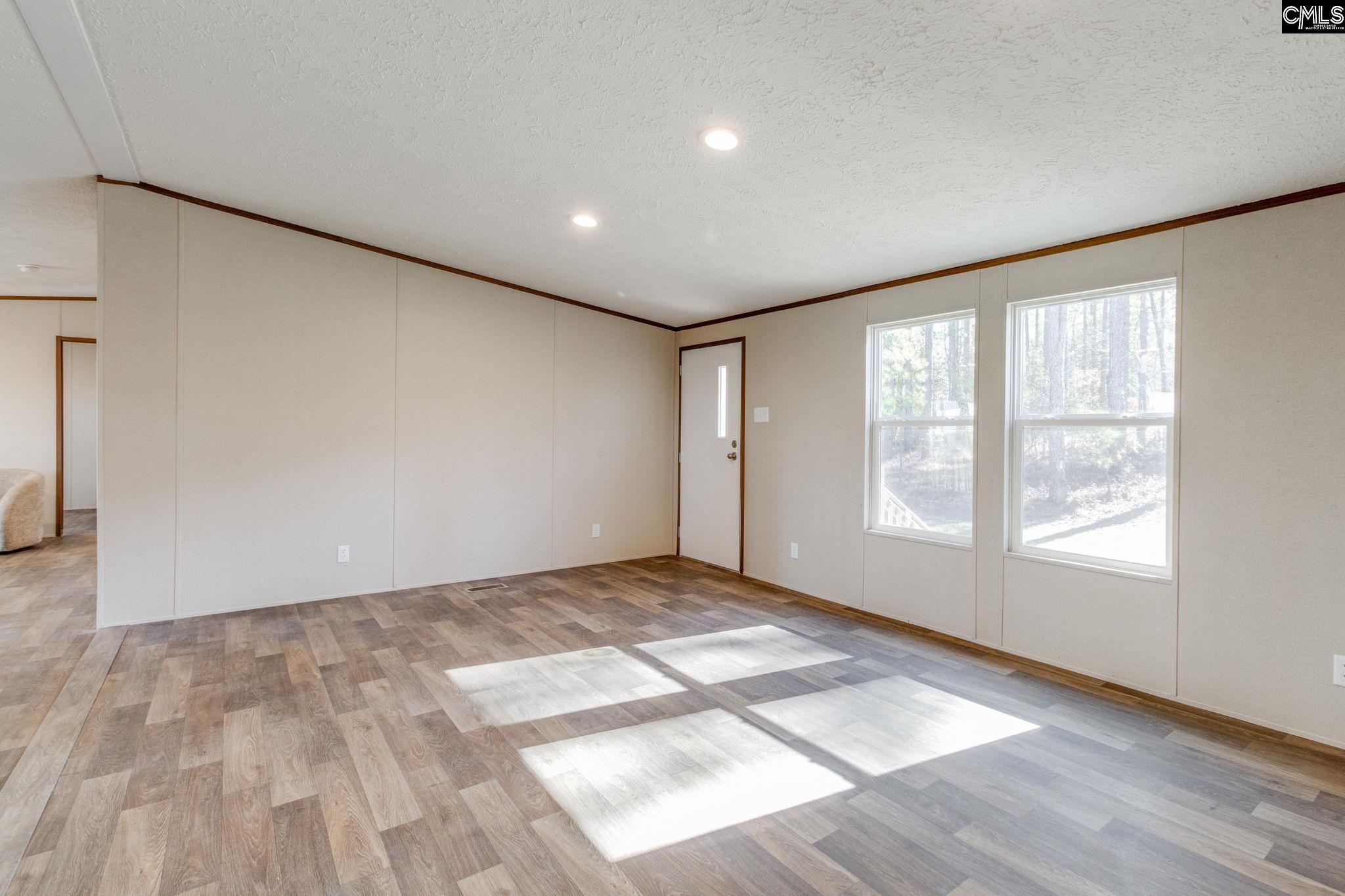 5339 Lockhart Road