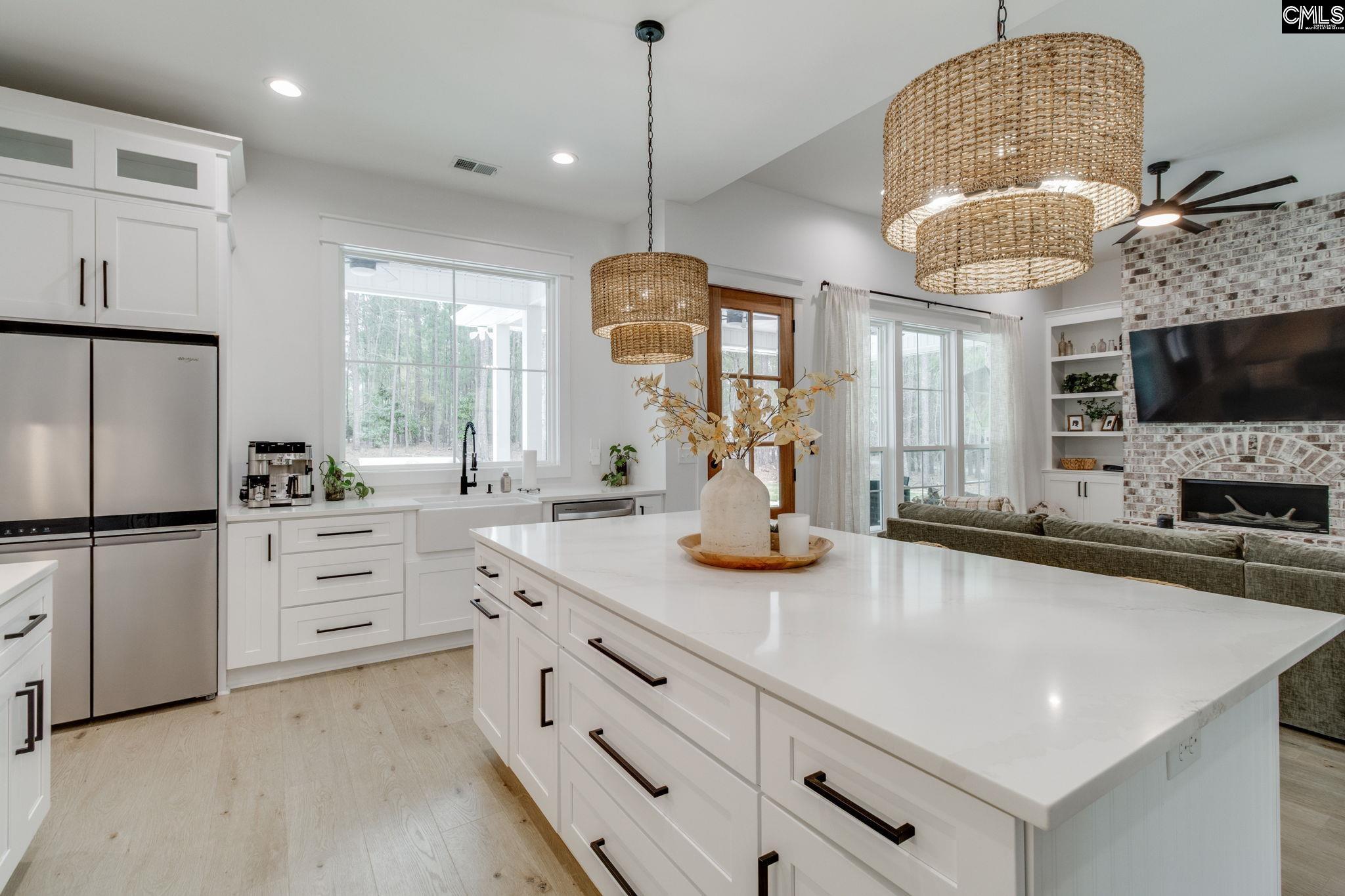 1322 Sunnyhill Drive