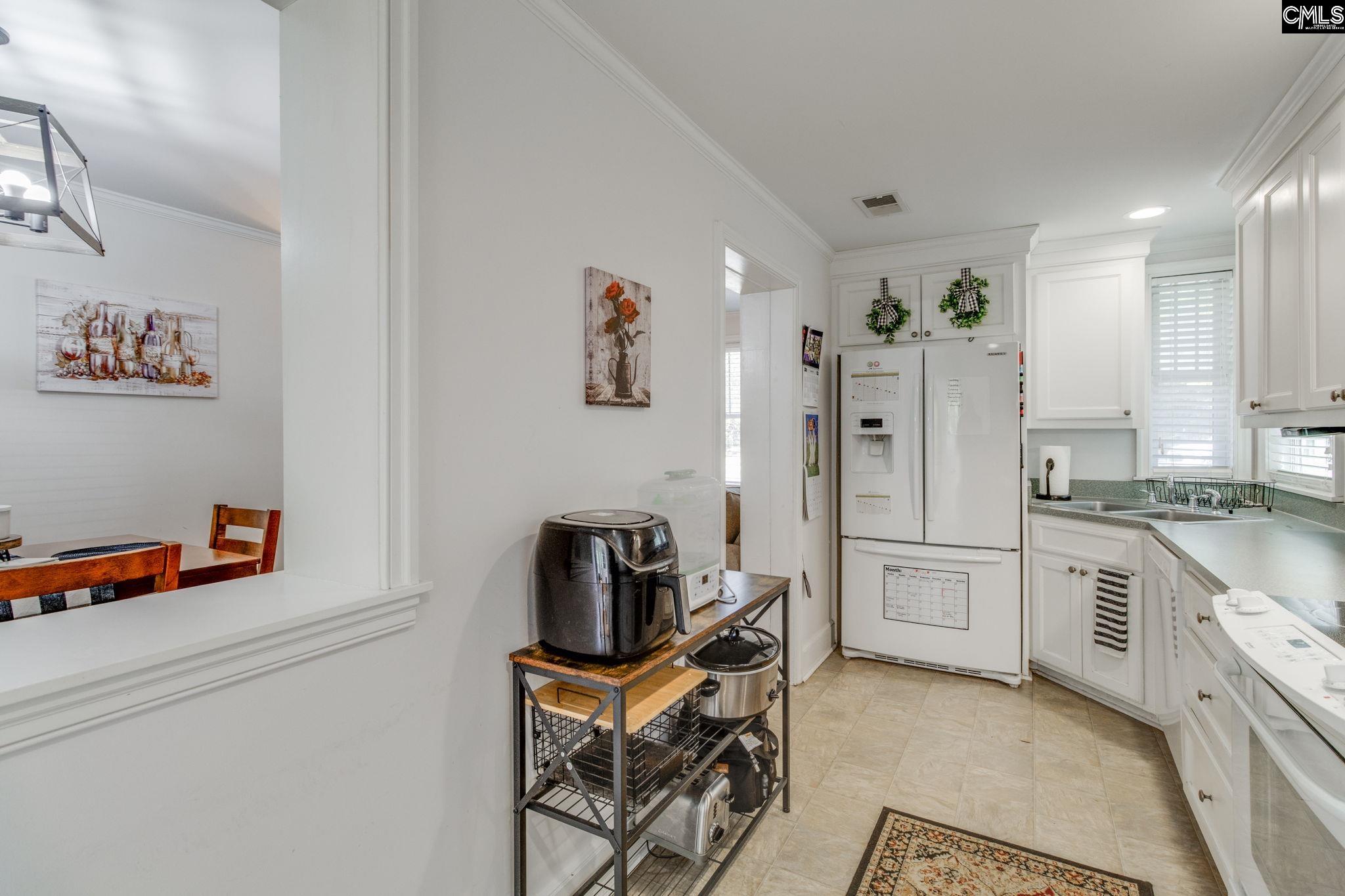 803 Kirkwood Circle