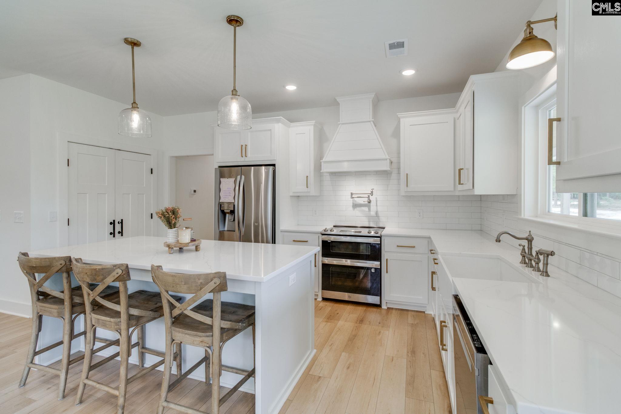 471 Mustang Road