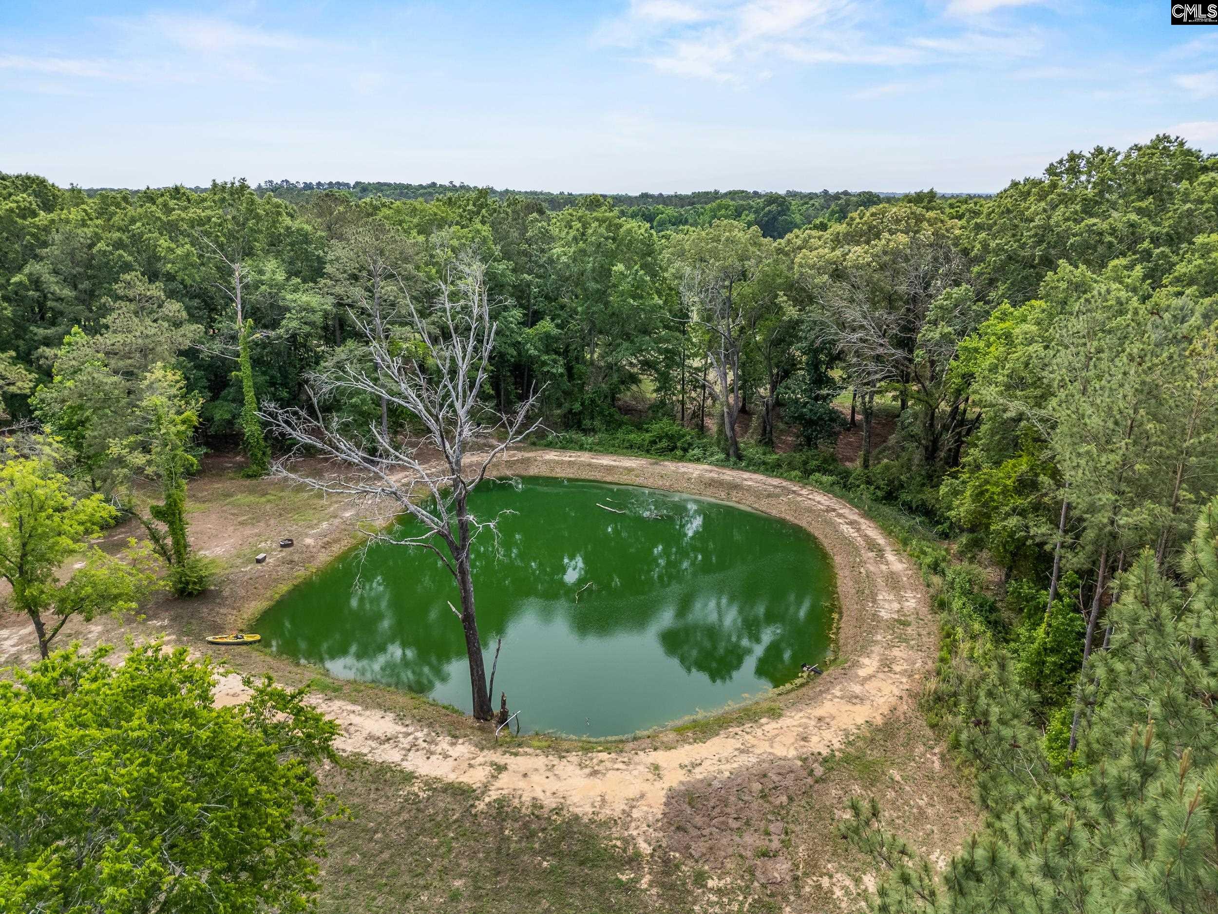 213 Tombfield Road
