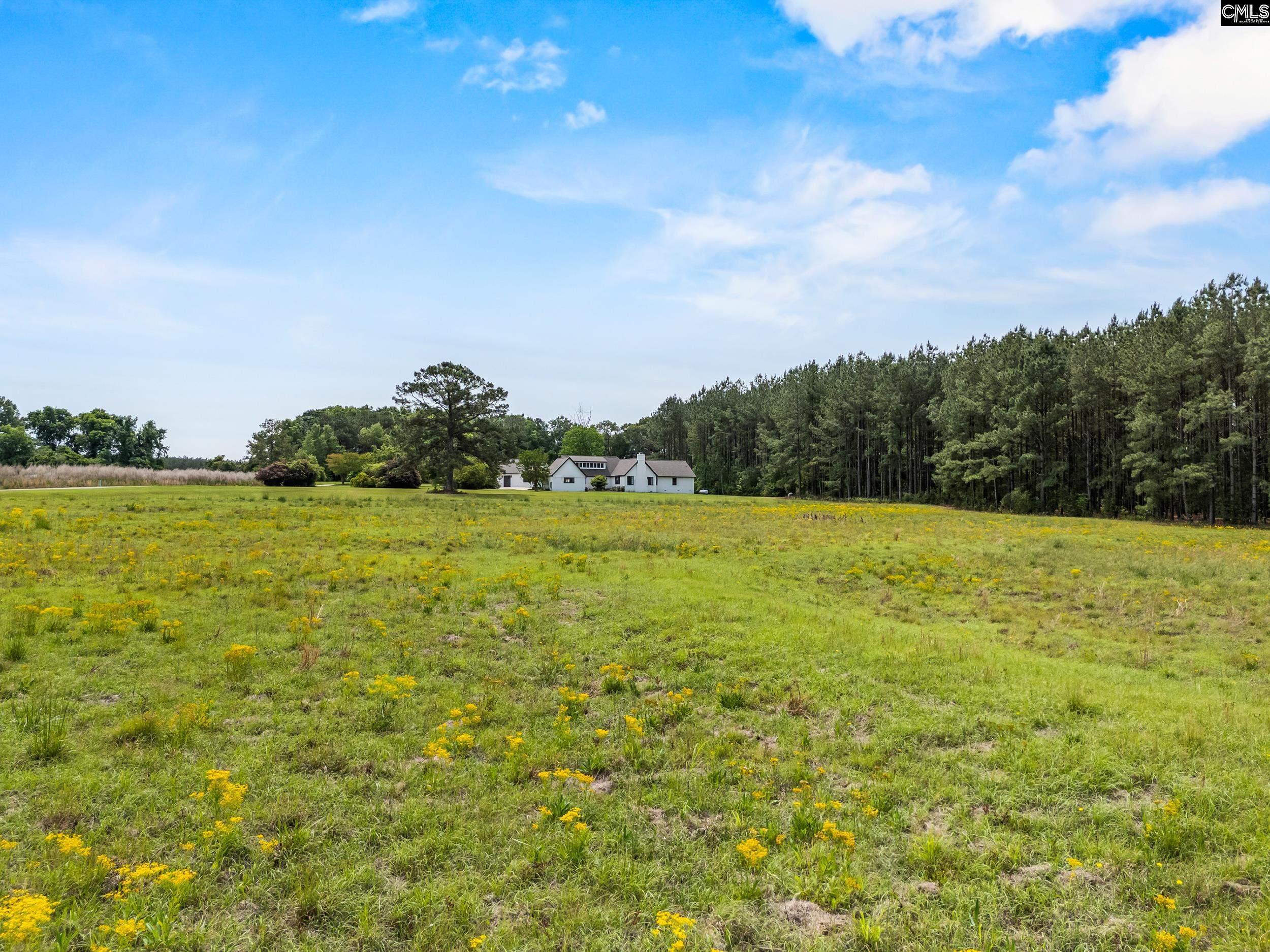 213 Tombfield Road