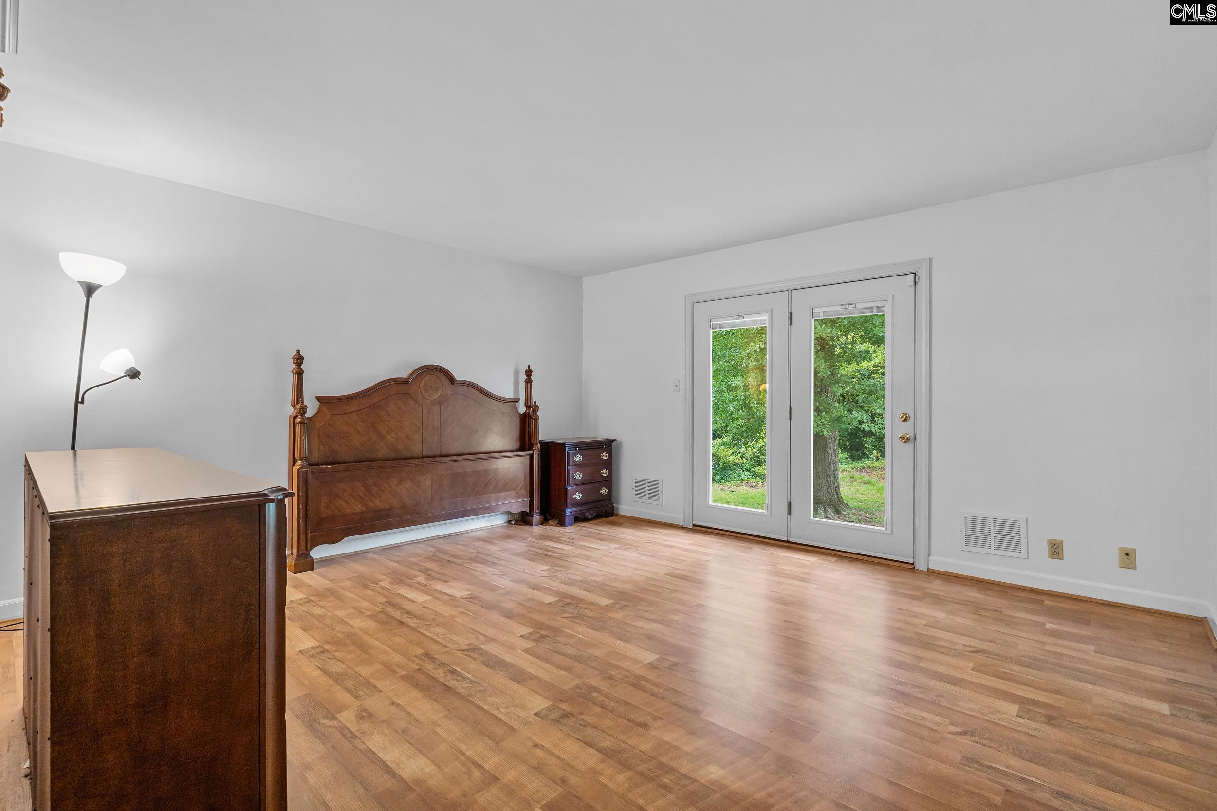 1811 Hobkirk Court