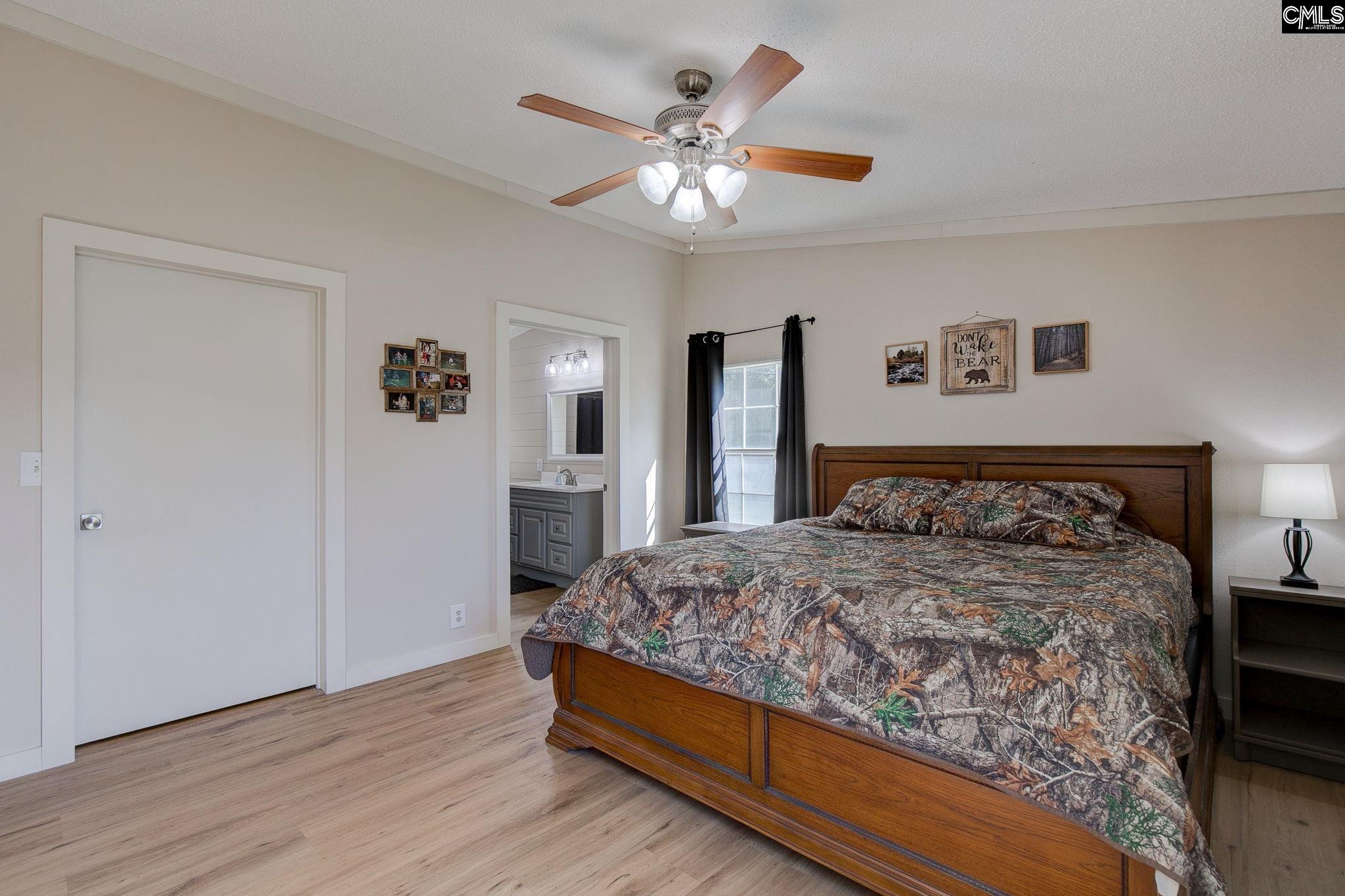 209 College Street W
