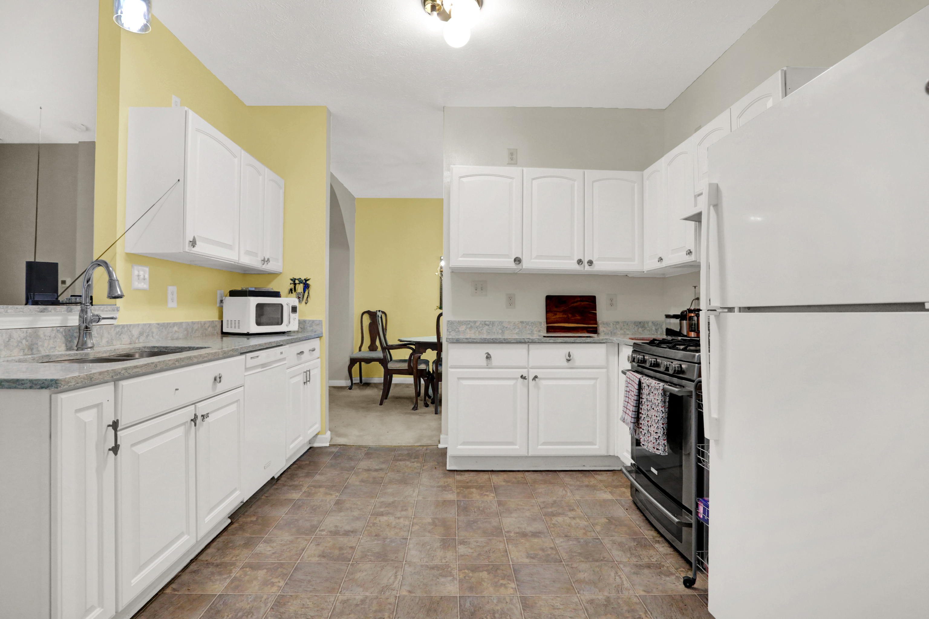 5841 Hornbean Court