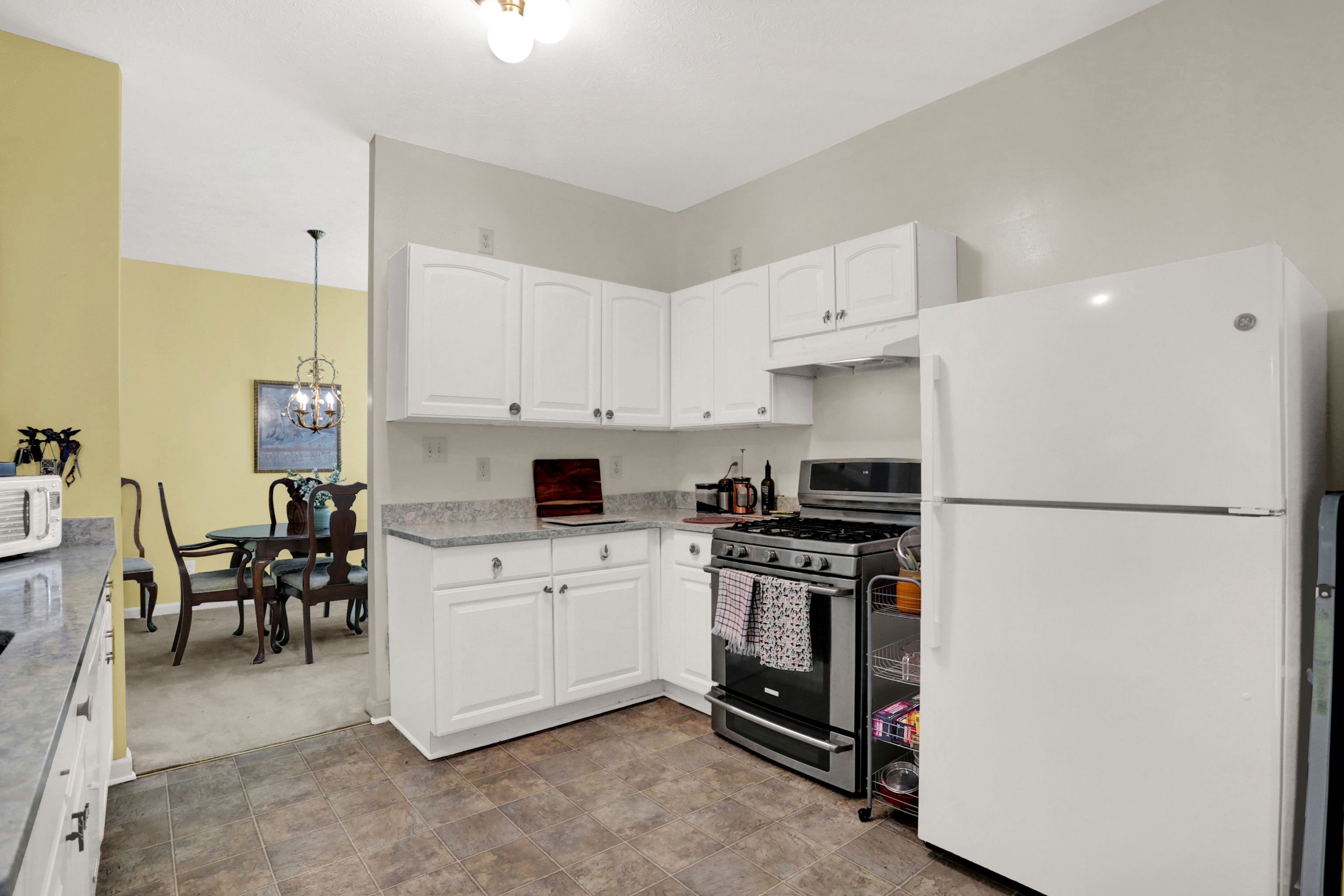 5841 Hornbean Court